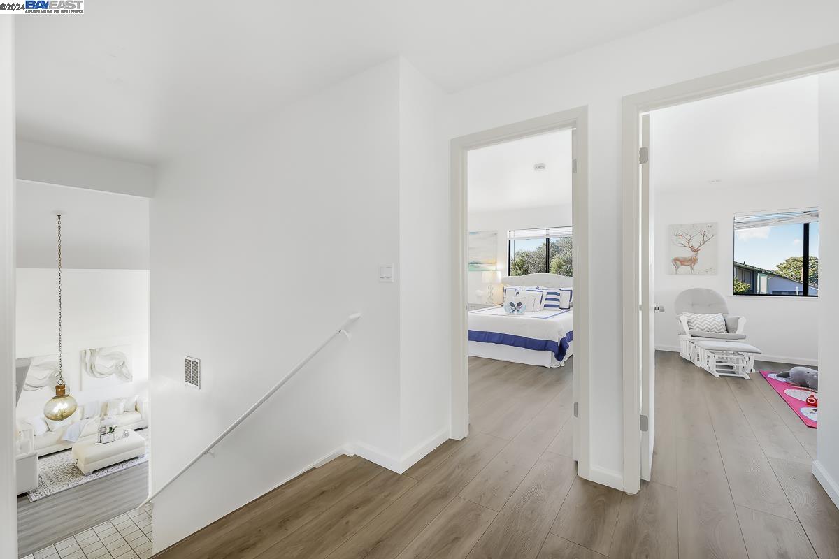 112 Oak Ct