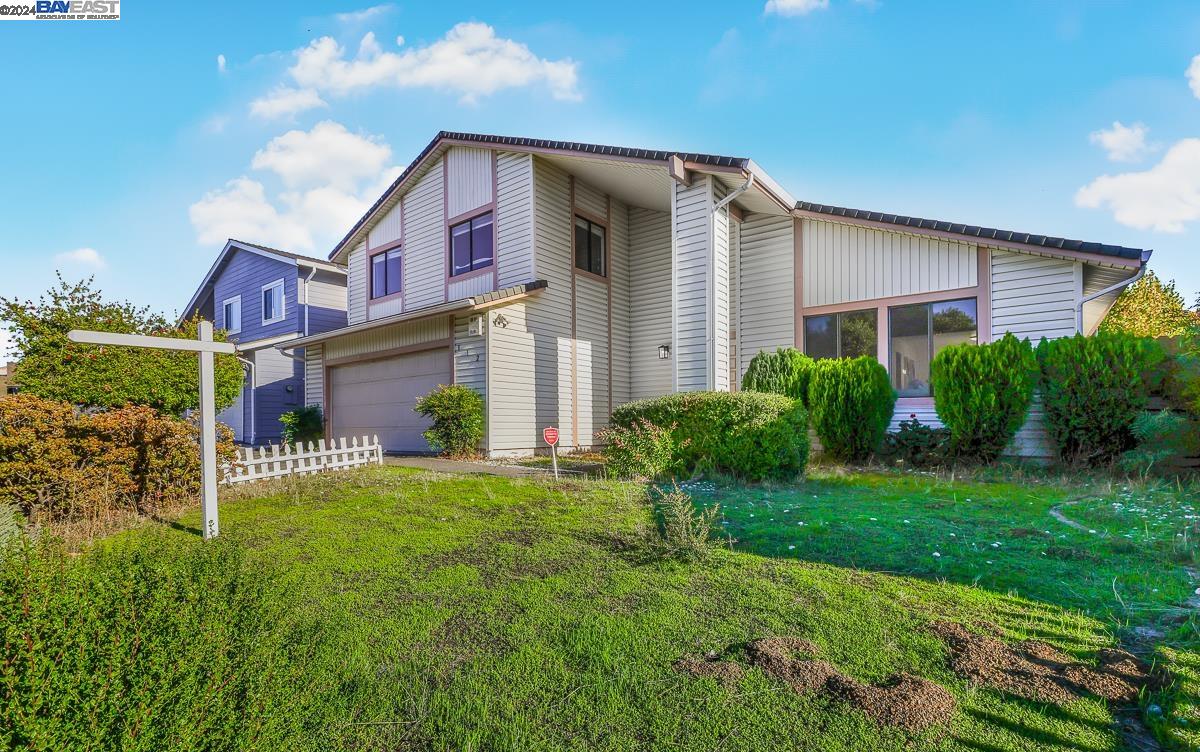 112 Oak Ct