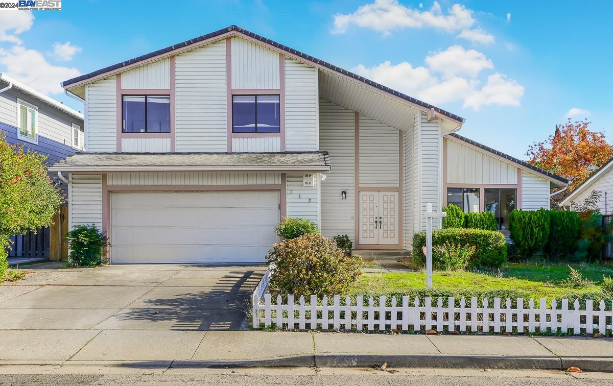 112 Oak Ct