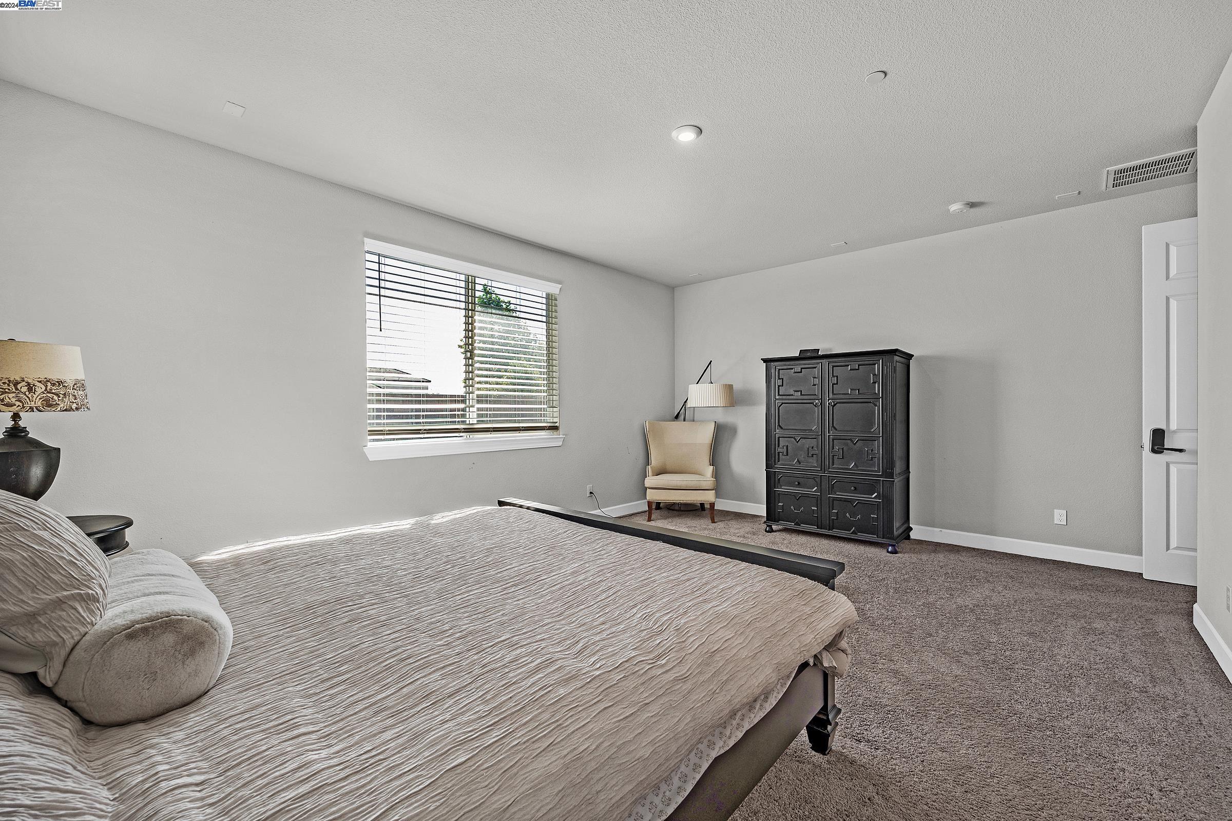 780 Chimes St.