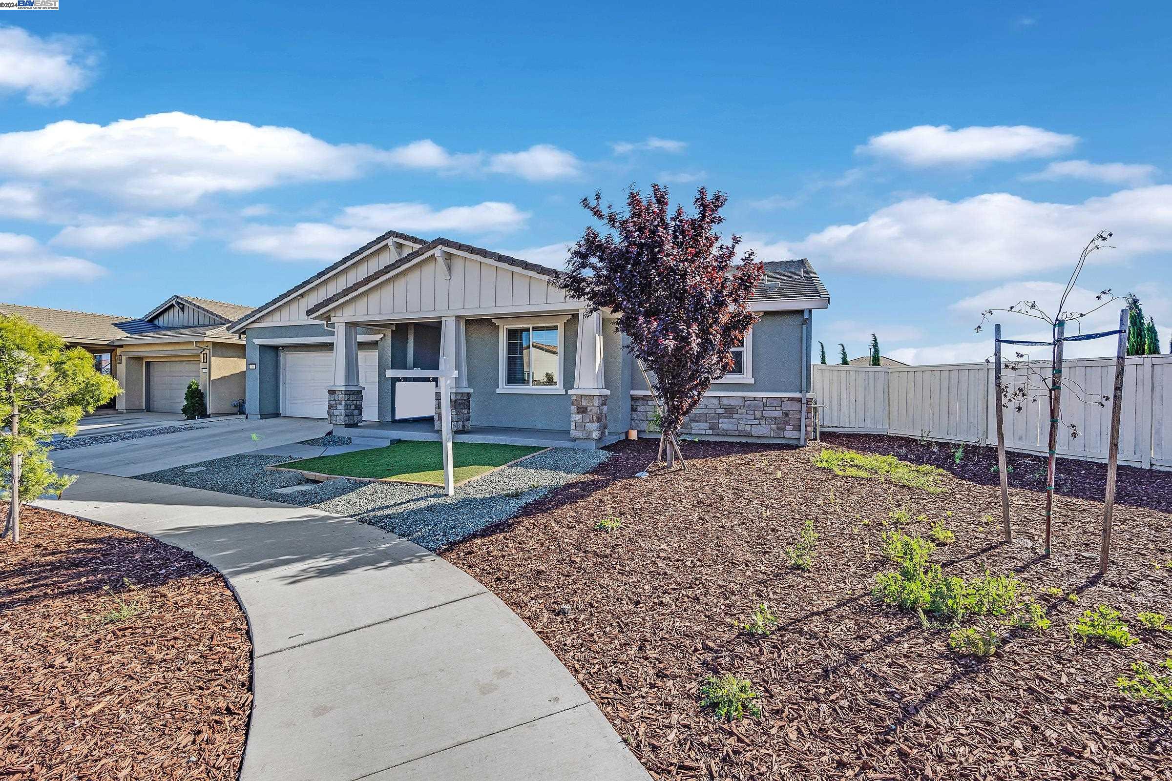 780 Chimes St.