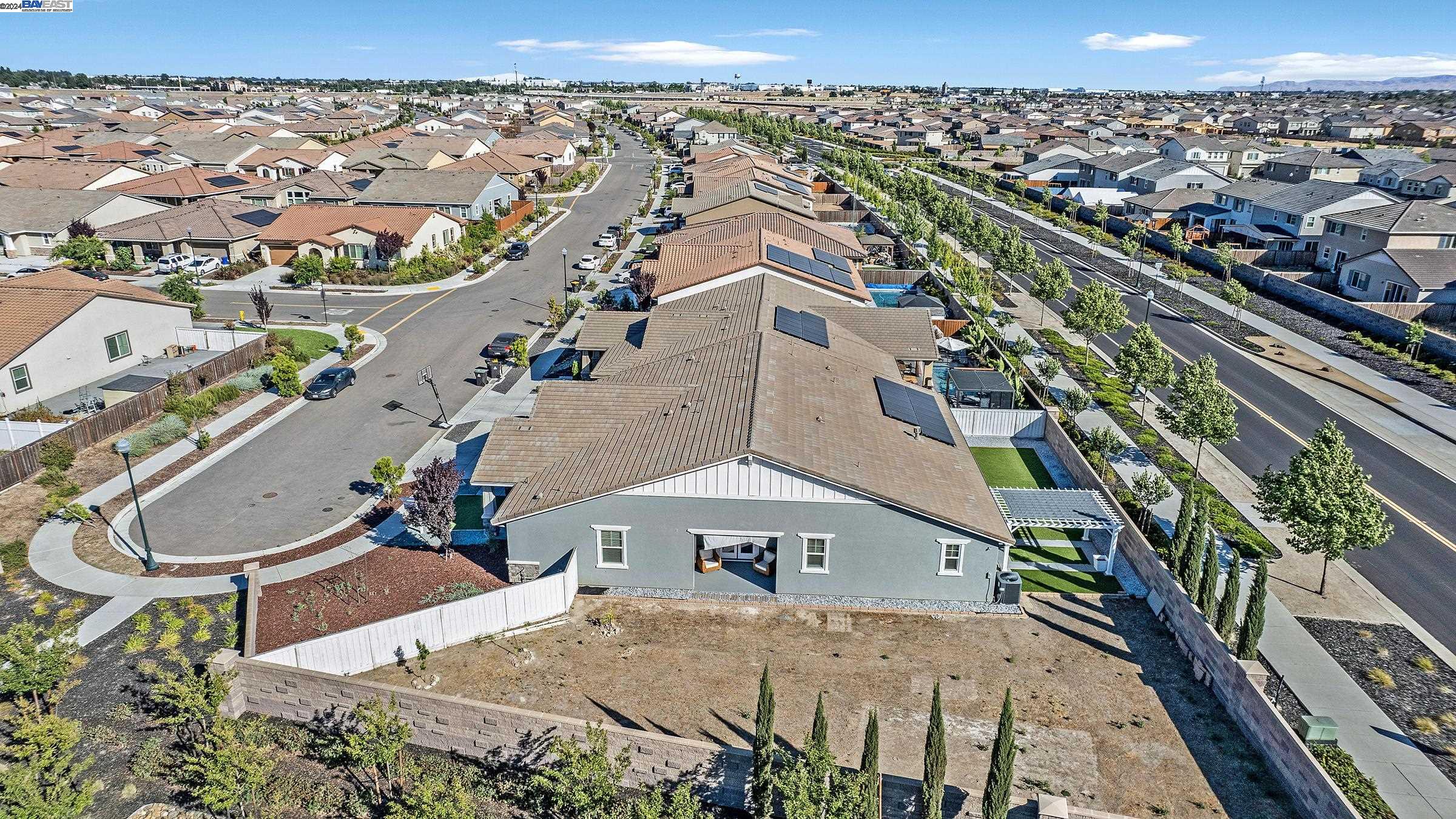 780 Chimes St.