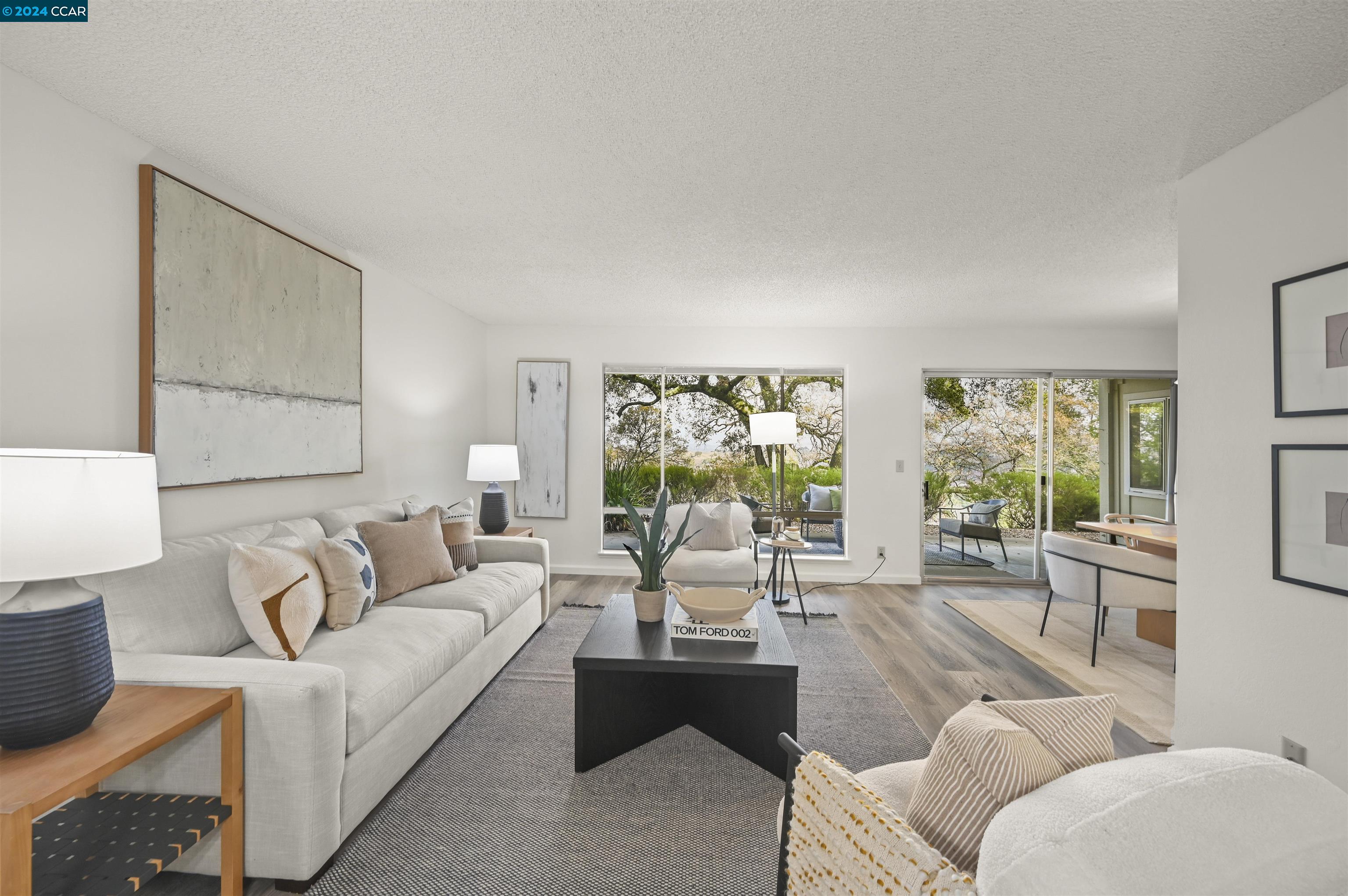 3120 Ptarmigan Dr # 4 Unit: #4