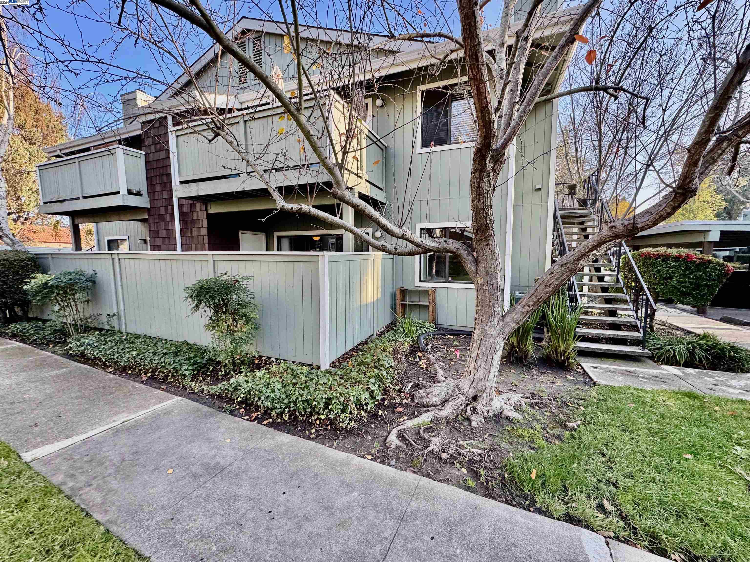 109 Compton Cir # D