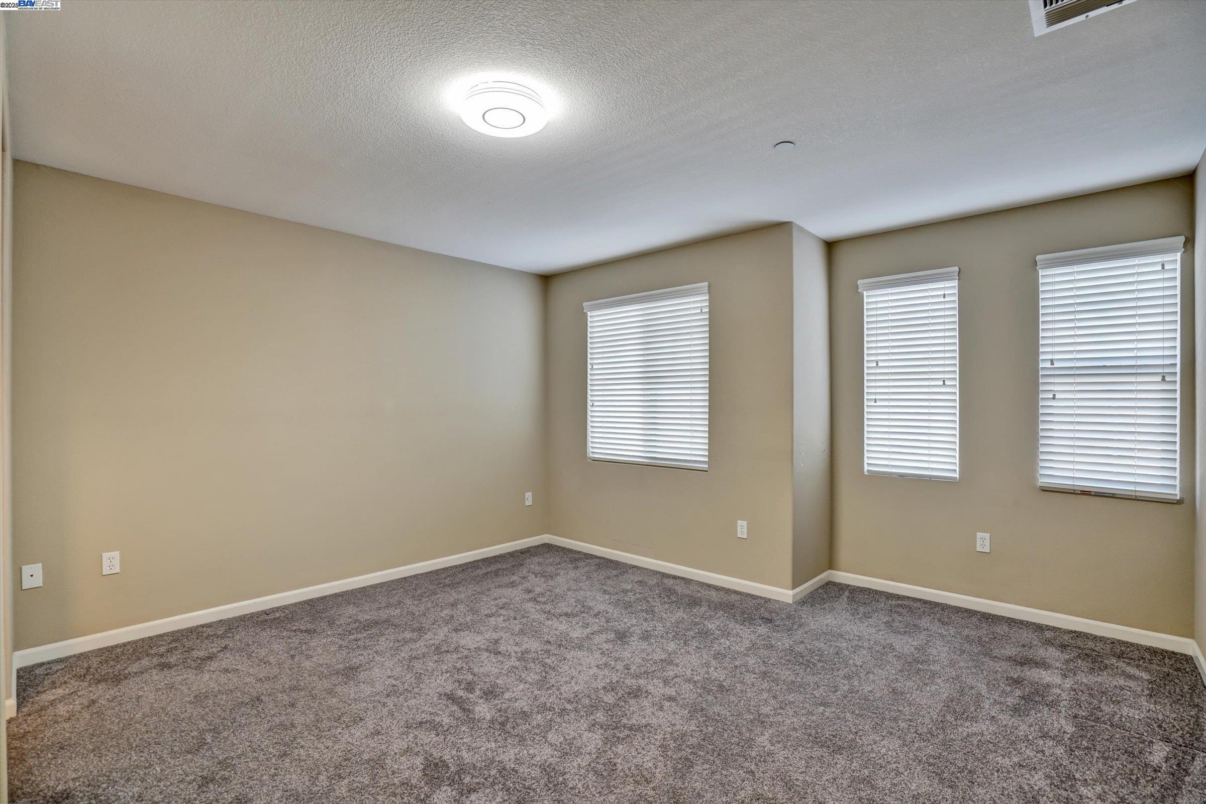 140 Selby Ln # 9