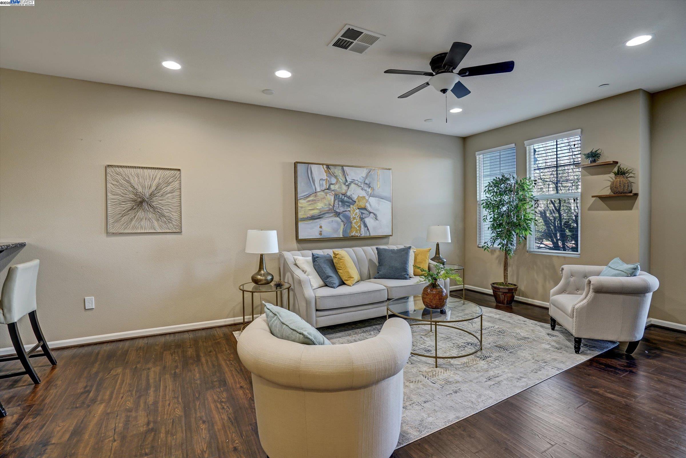 140 Selby Ln # 9