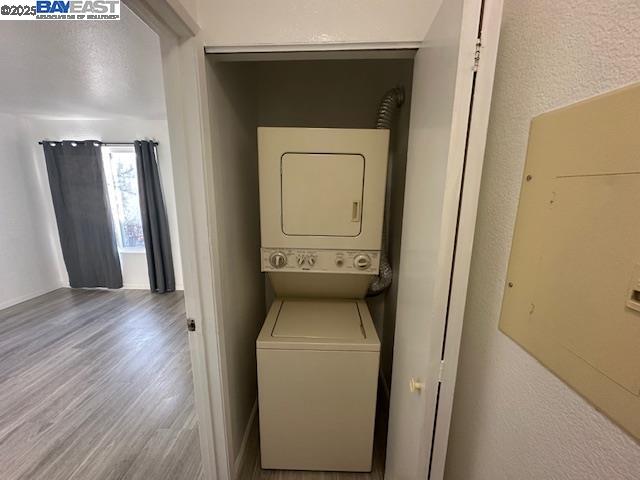 661 Royston Ln # 337