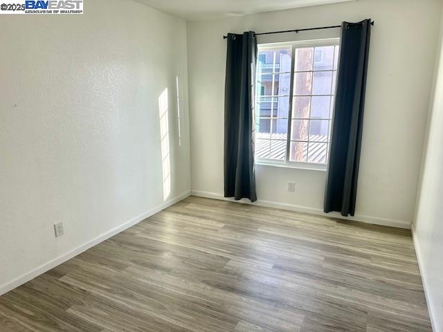 661 Royston Ln # 337