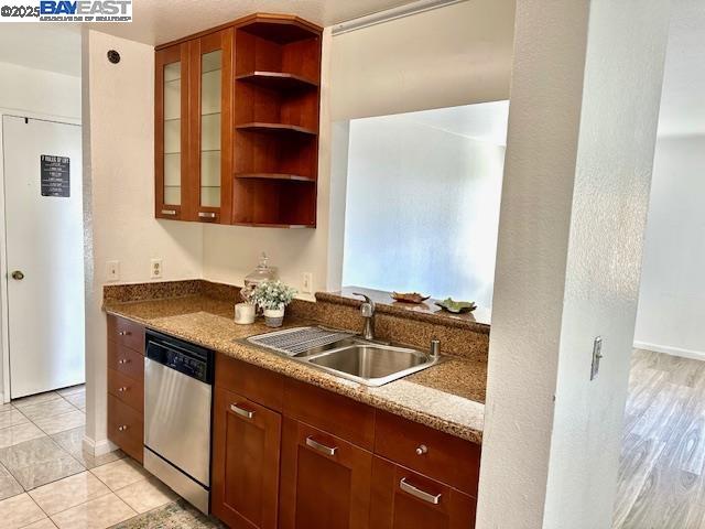 661 Royston Ln # 337