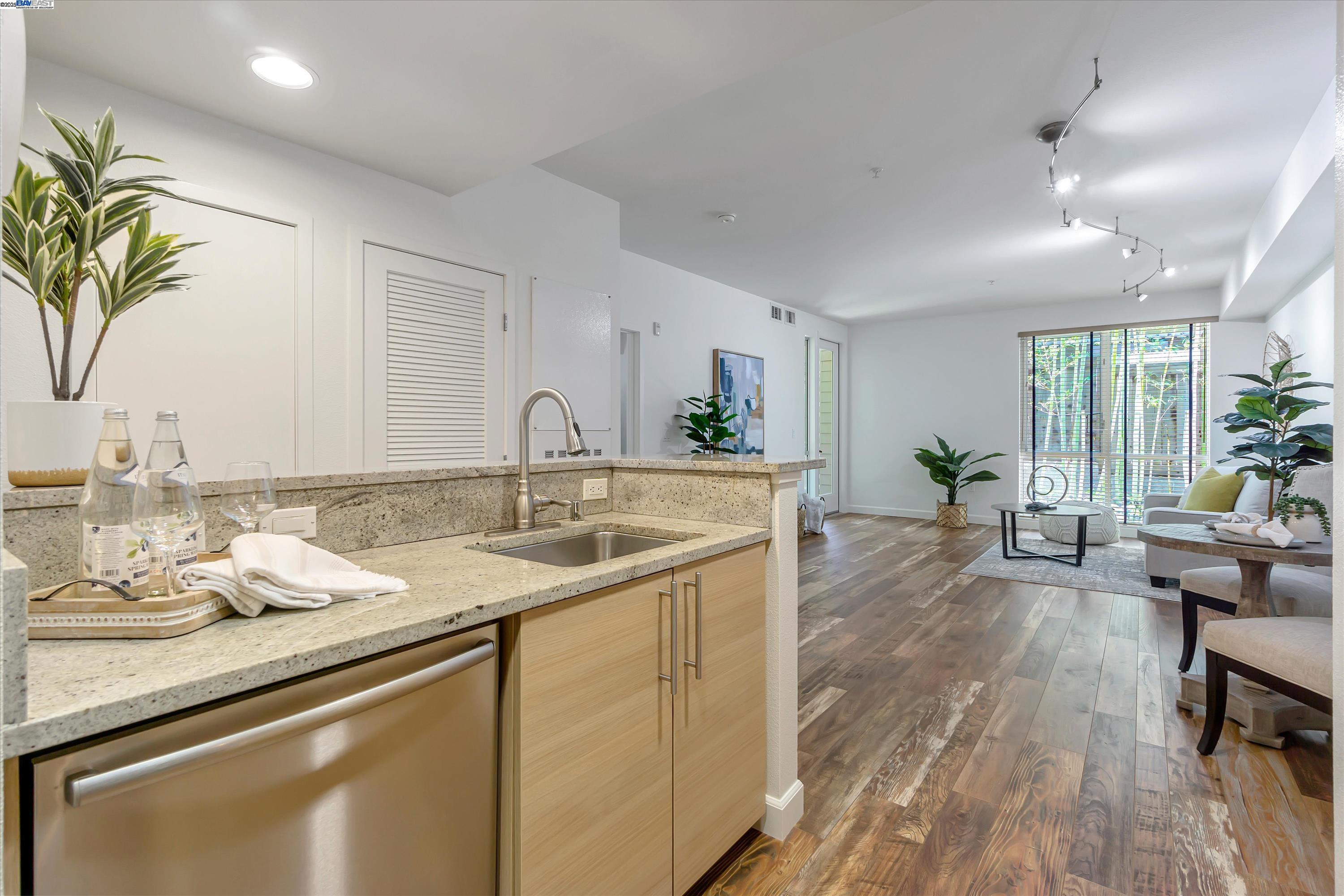 1655 N California Blvd # 134