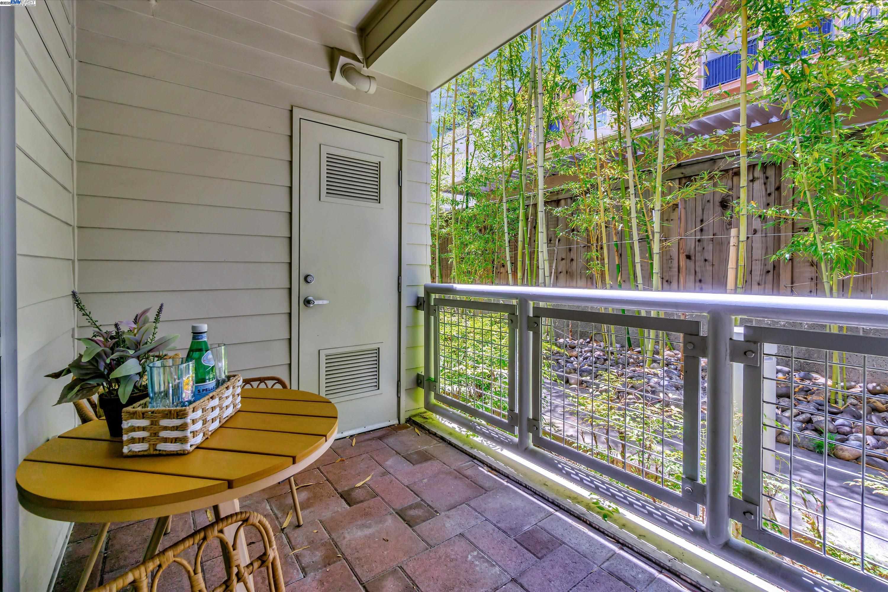 1655 N California Blvd # 134