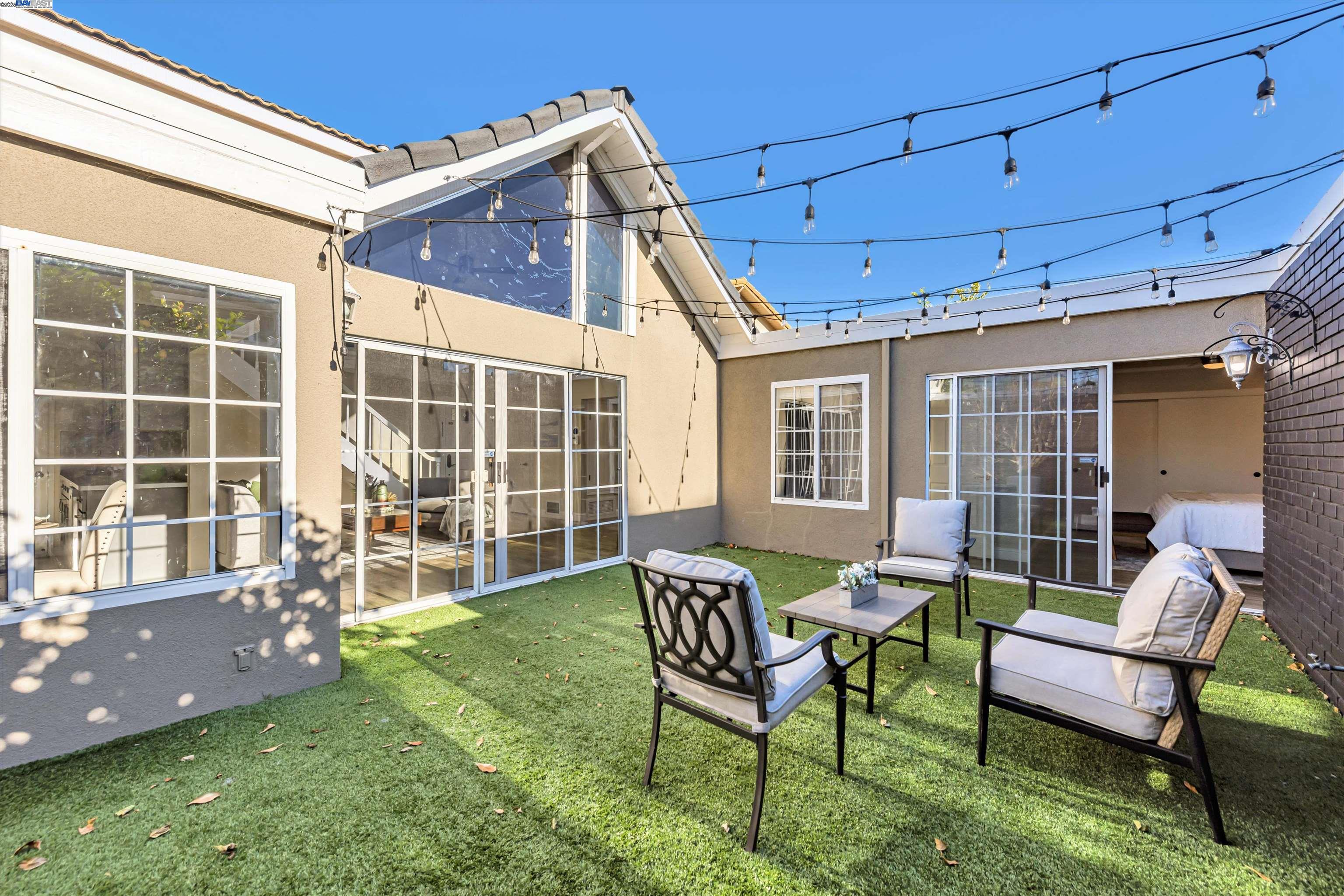 33189 Lake Oneida St