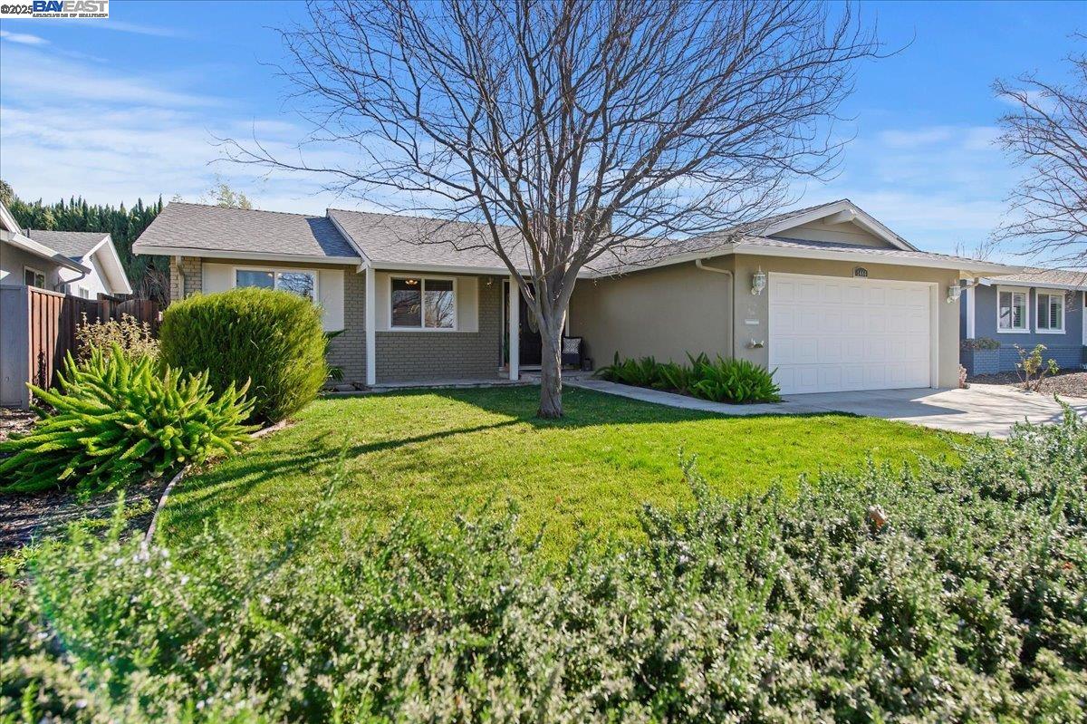 1444 El Padro Dr