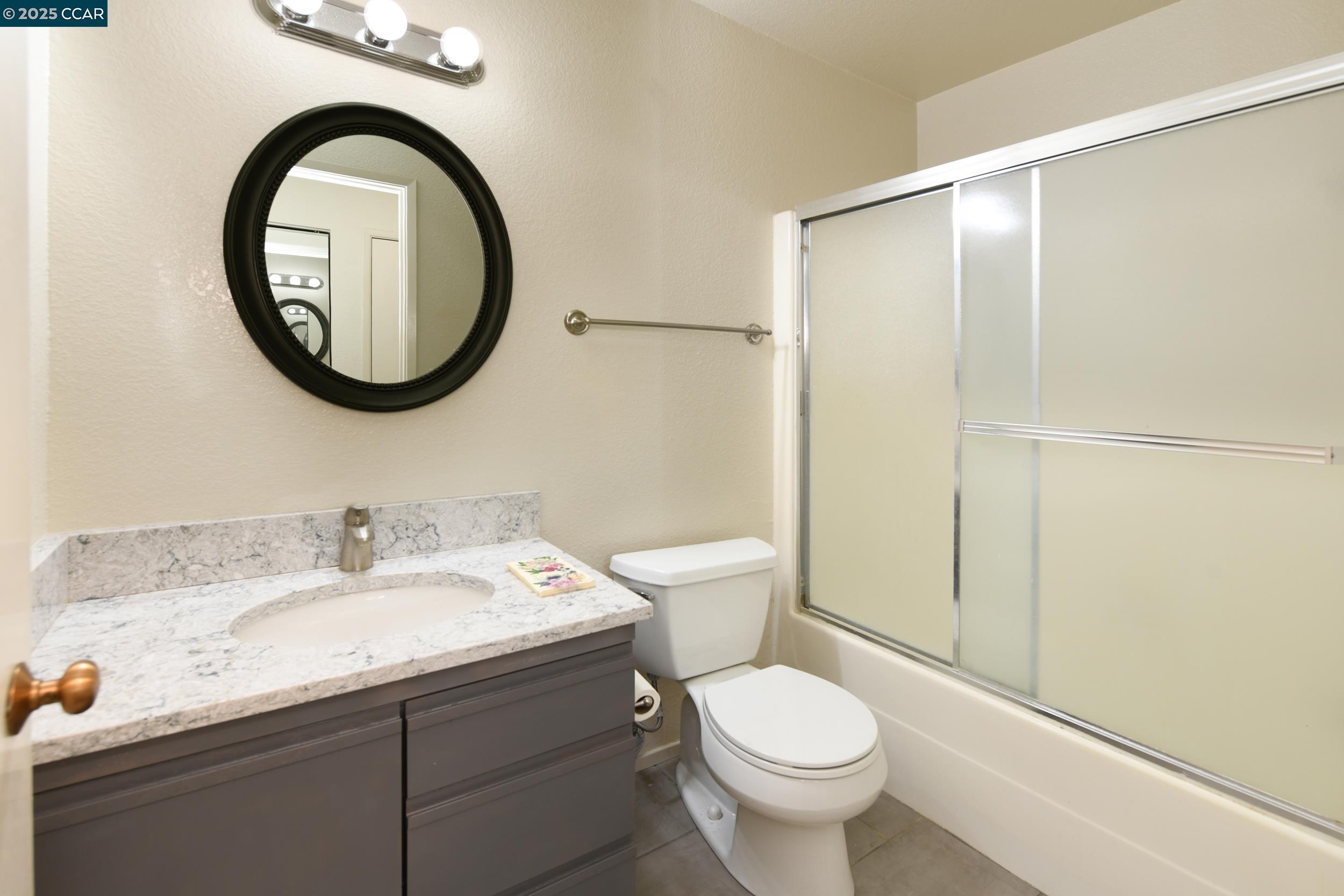 3183 Wayside Plz # 102