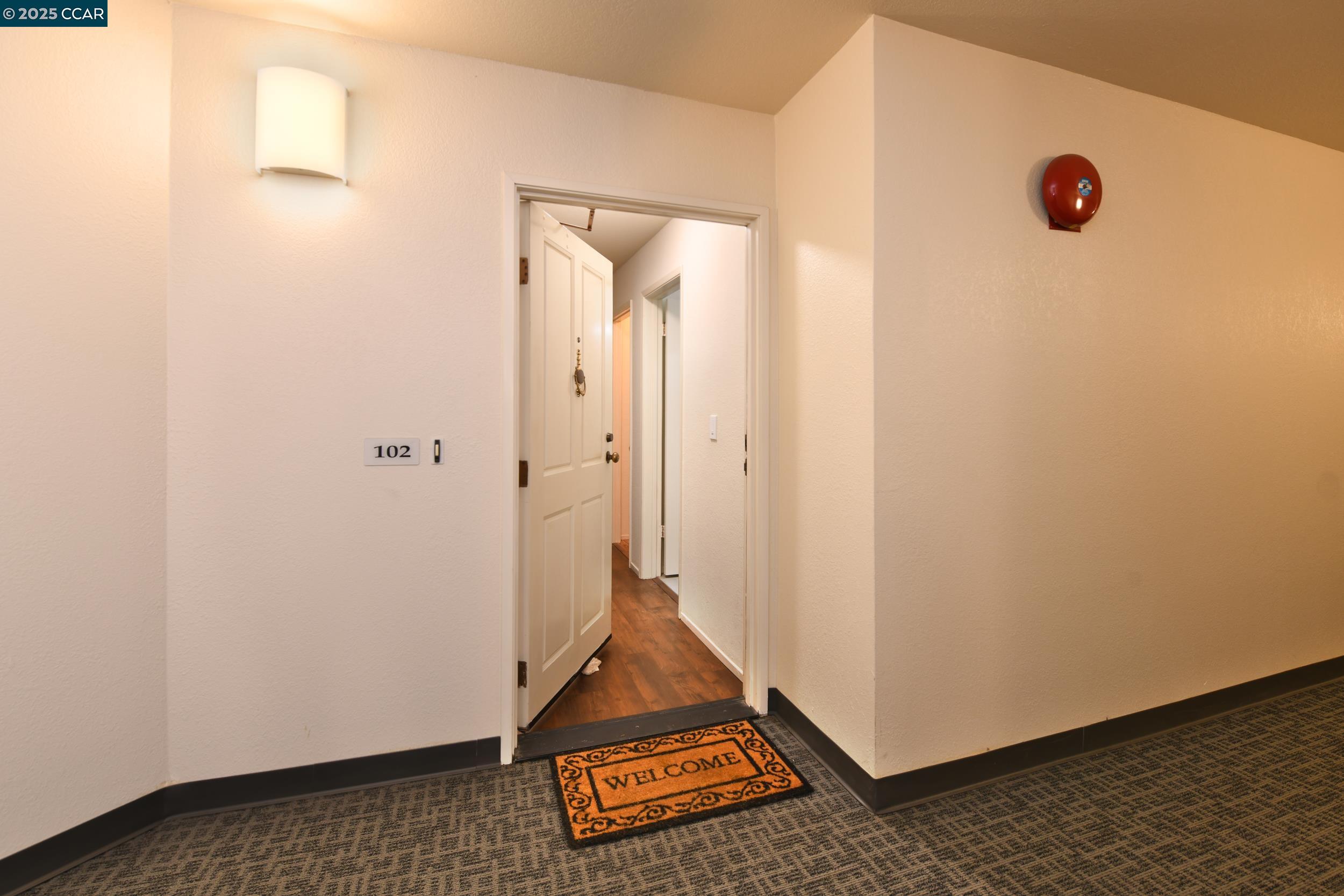 3183 Wayside Plz # 102