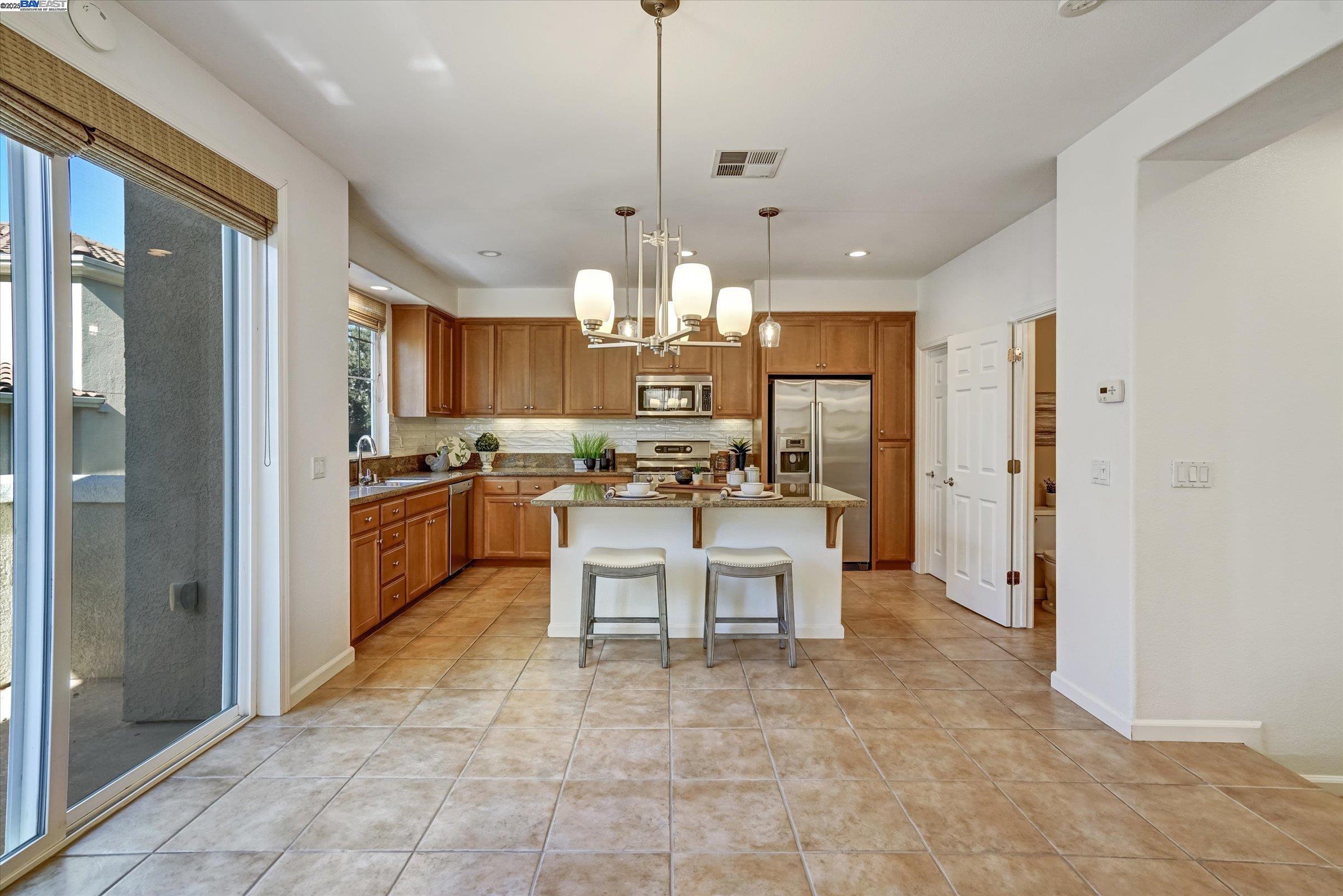 2866 Alnwick Ave # 4