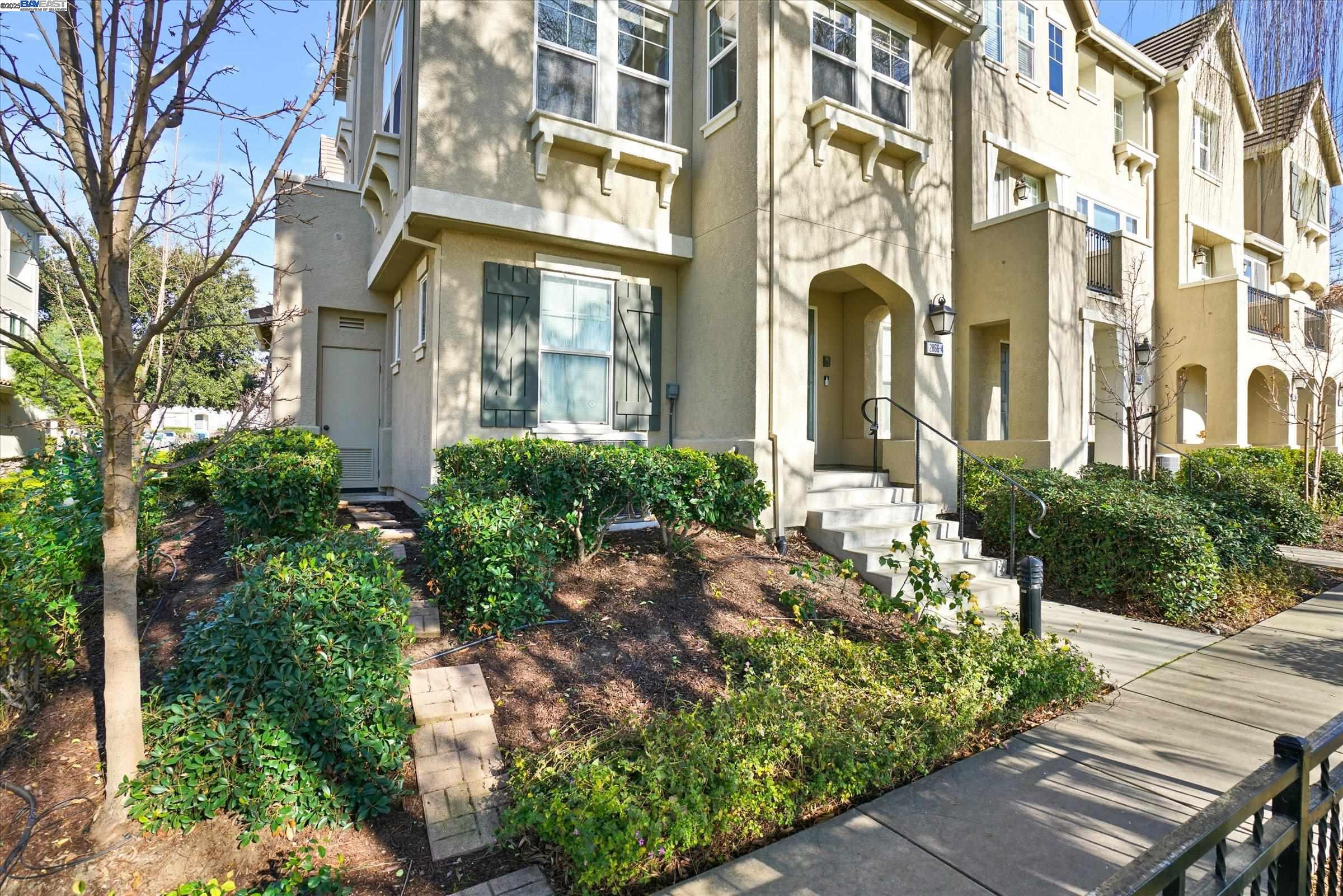 2866 Alnwick Ave # 4
