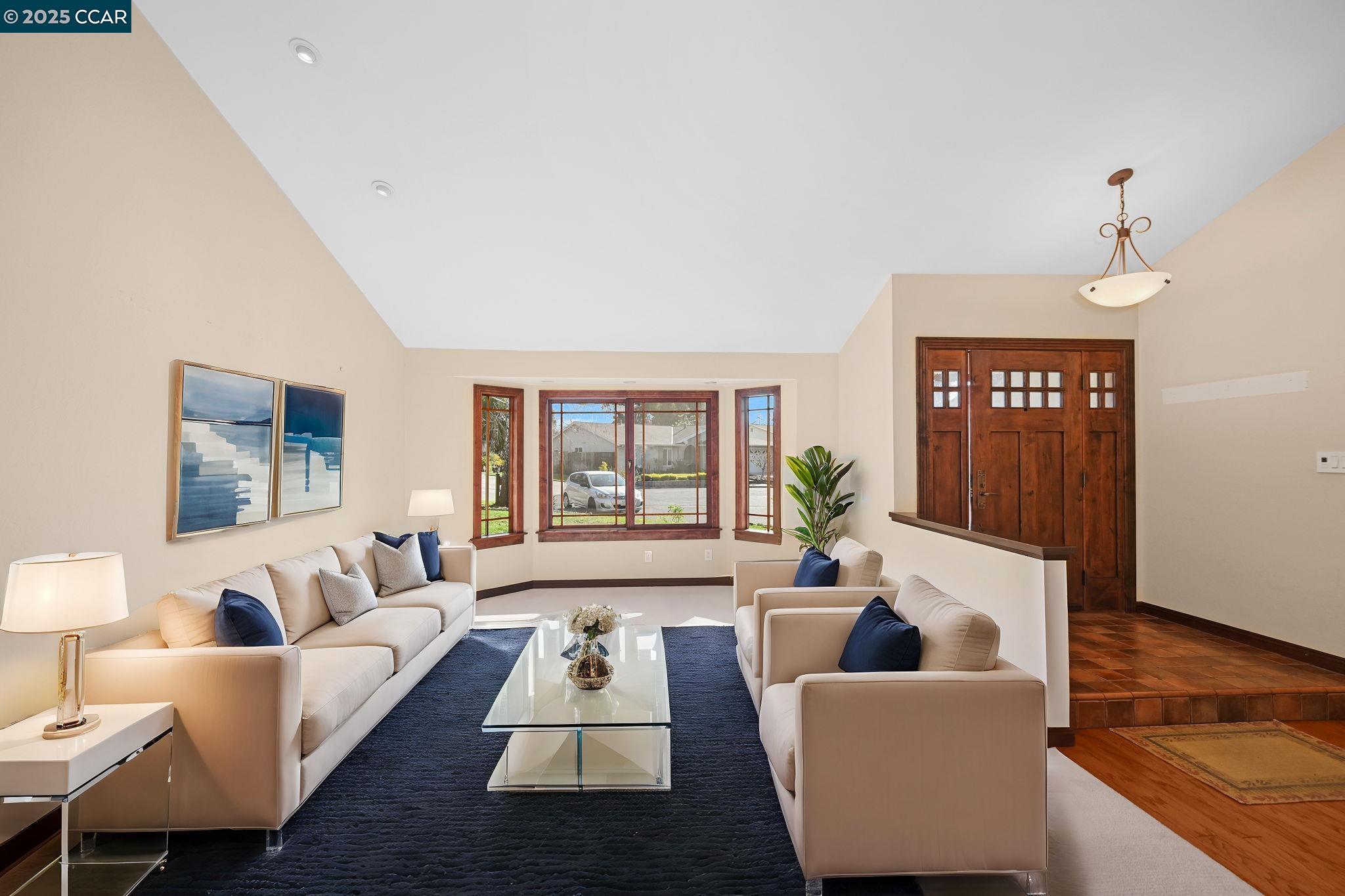 1025 Pine Meadow Ct.