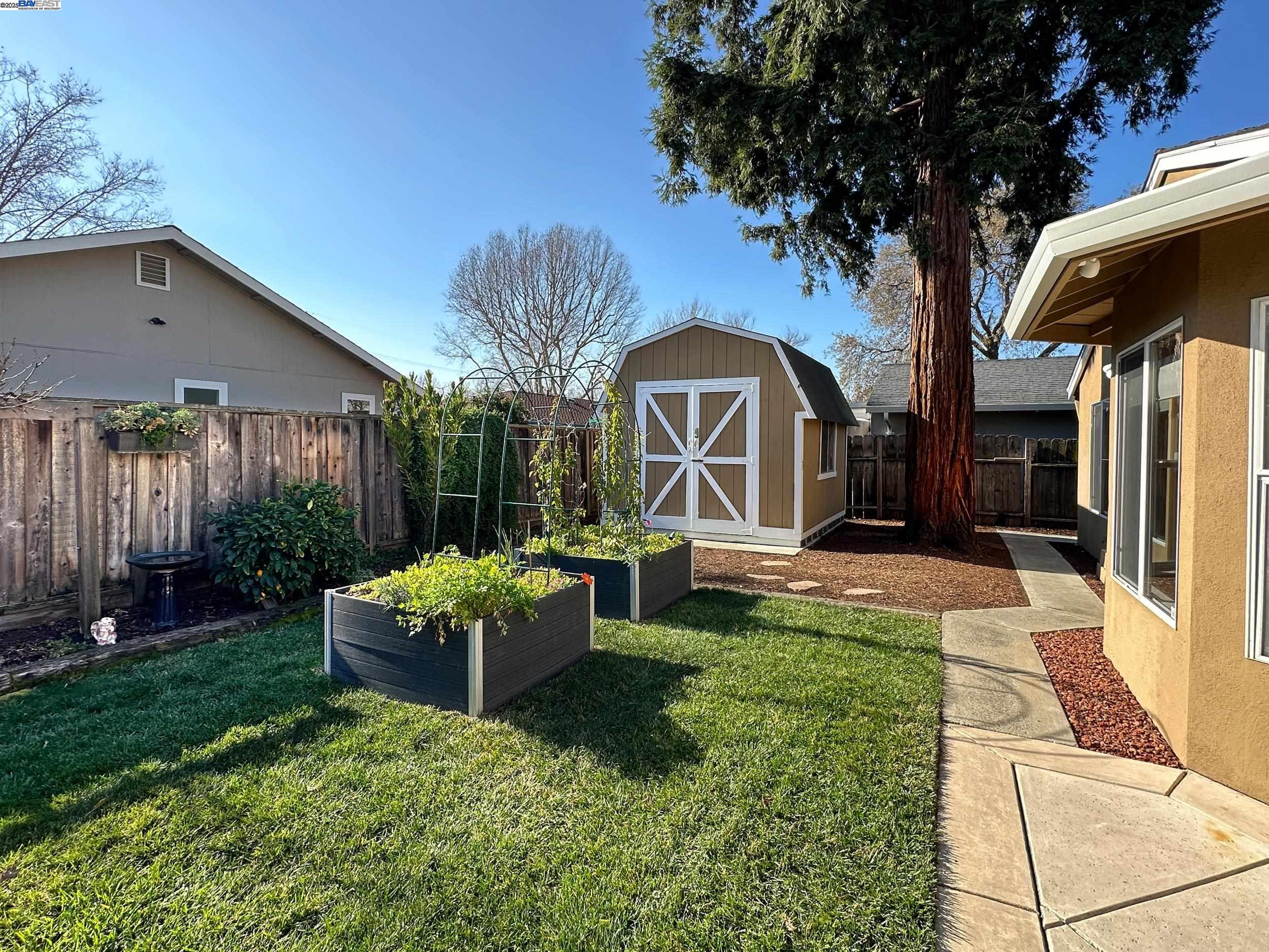 143 Jennie Dr