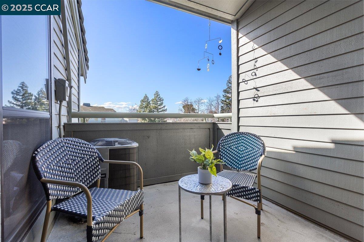 1676 San Miguel Dr
