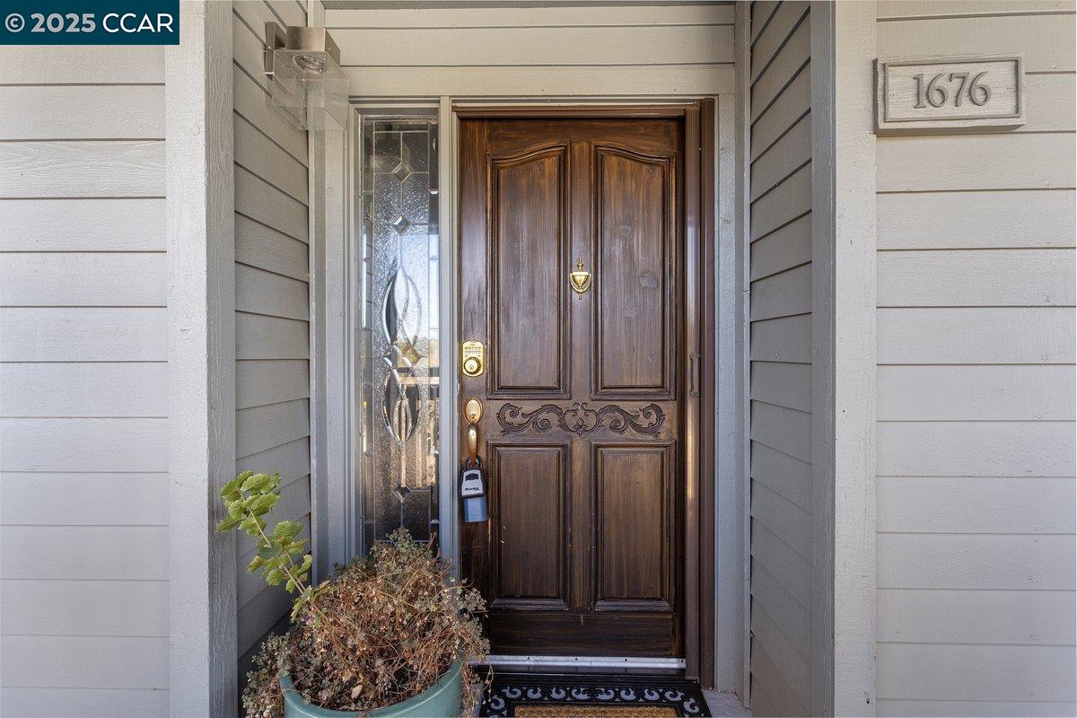 1676 San Miguel Dr