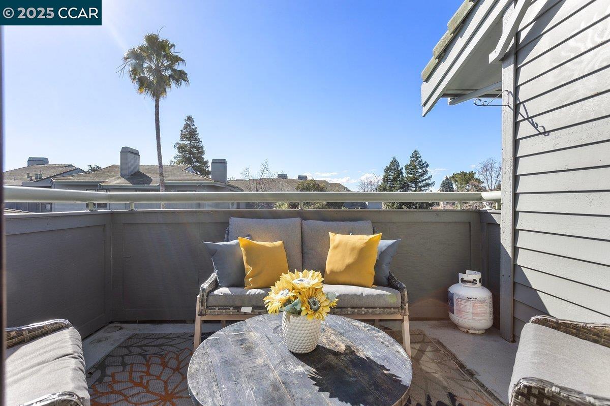 1676 San Miguel Dr