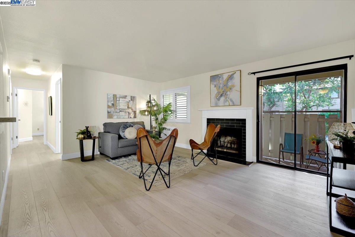 1439 Alma Loop