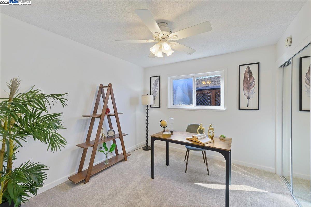 709 Wall St