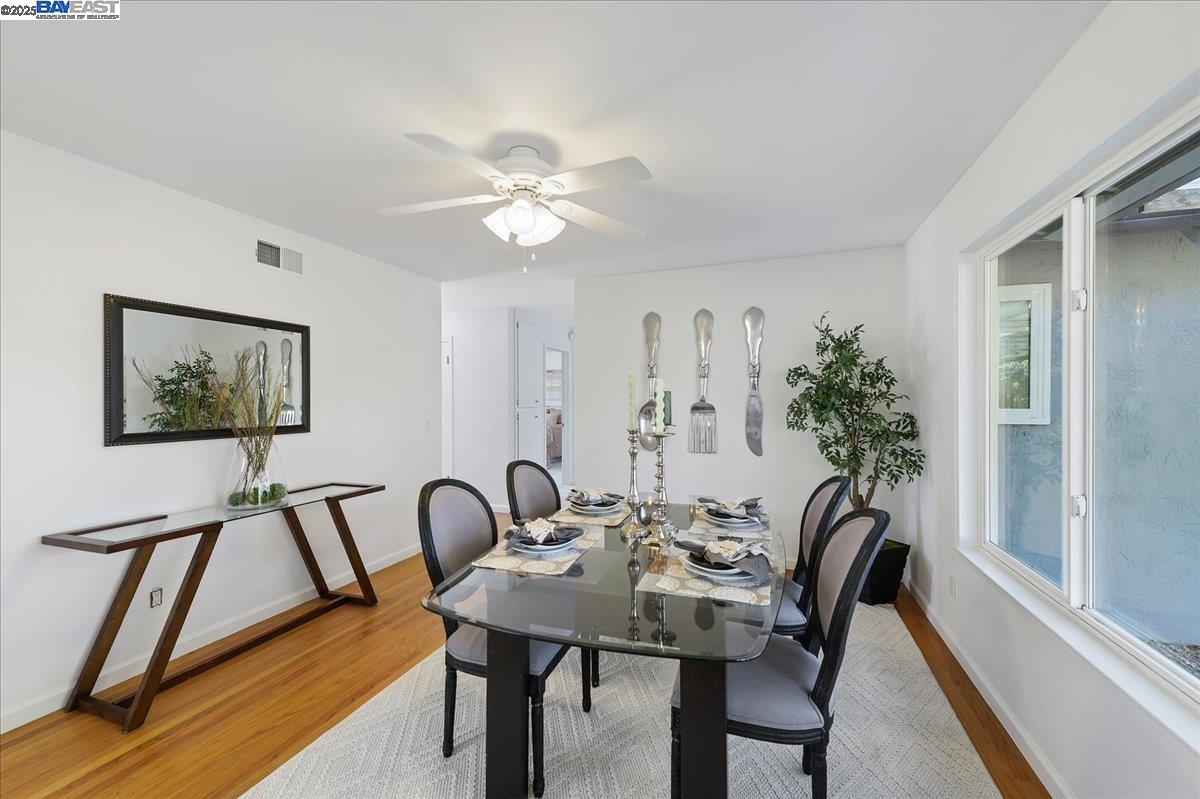 709 Wall St
