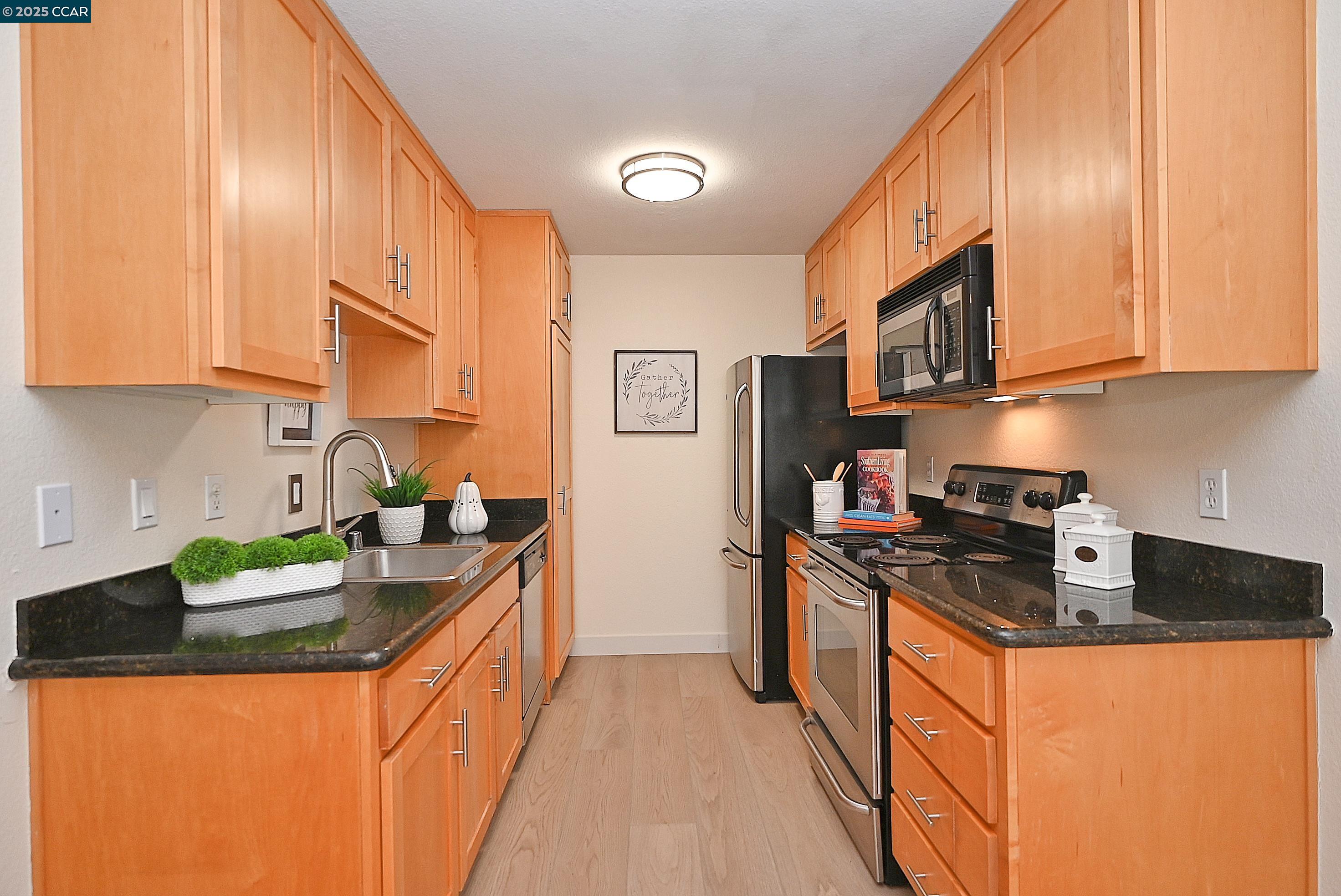 900 Cambridge Dr # 126
