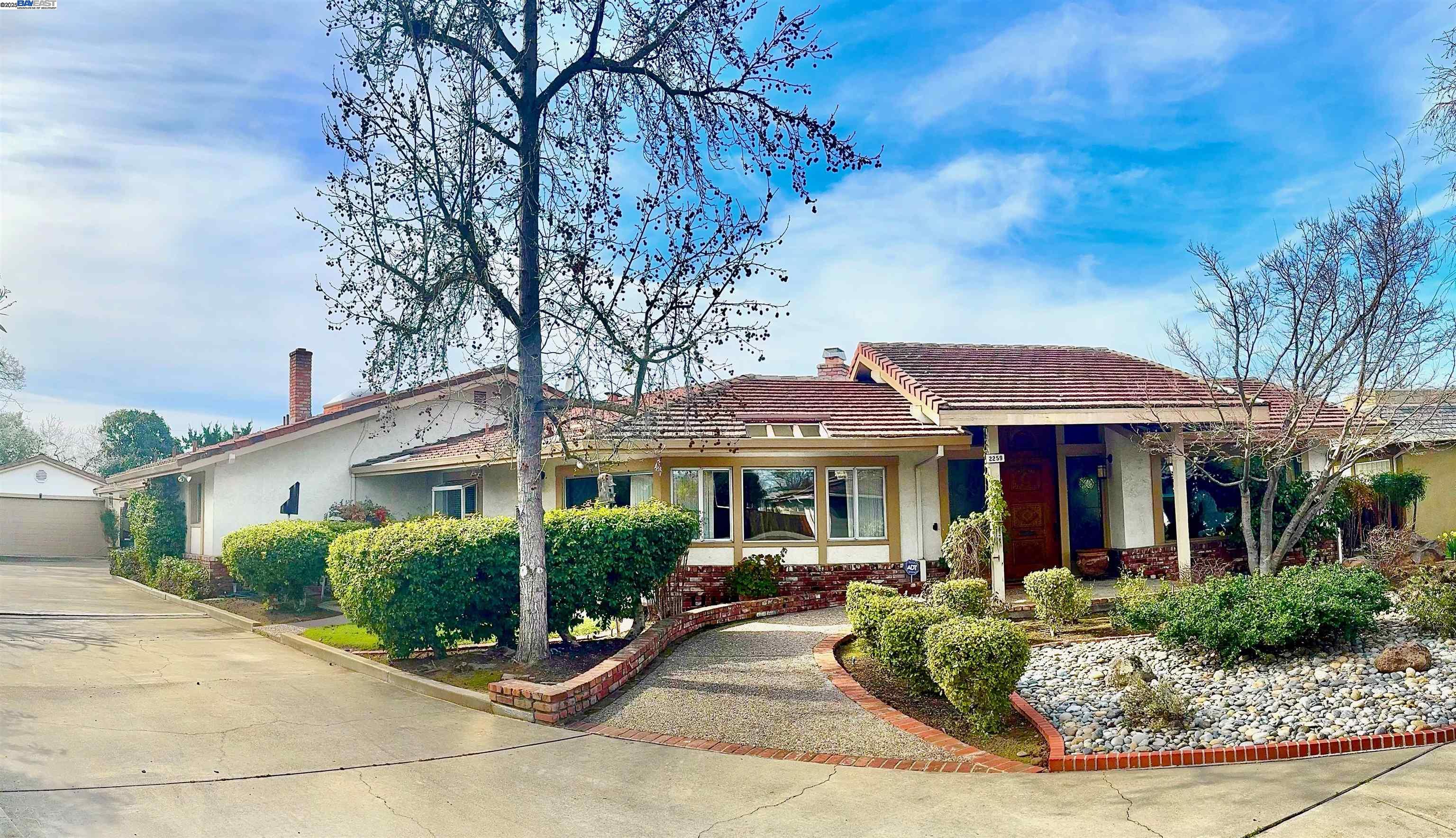 2259 Sherry Ct