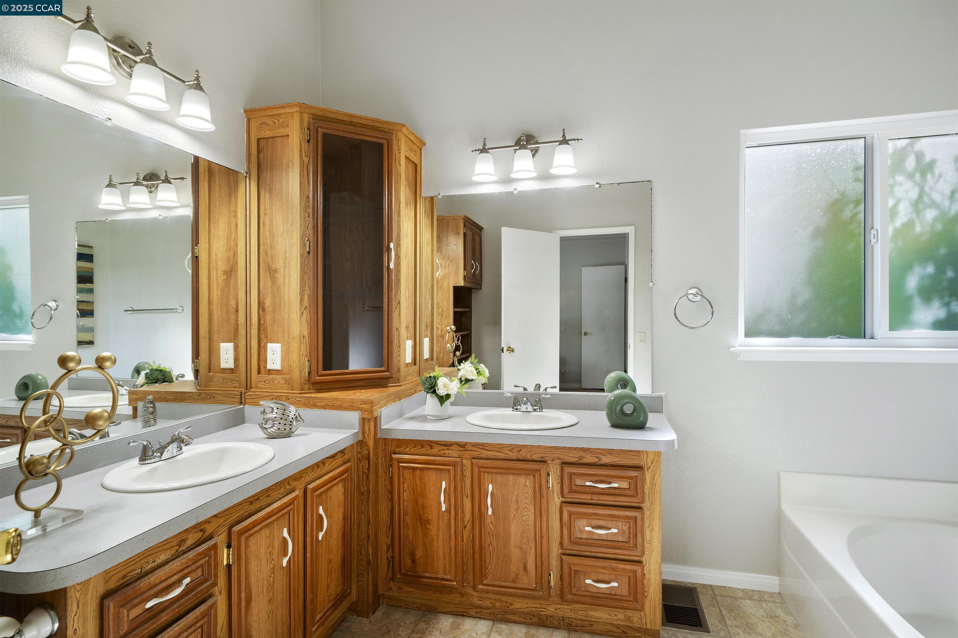14851 Jeffrey Road # 152