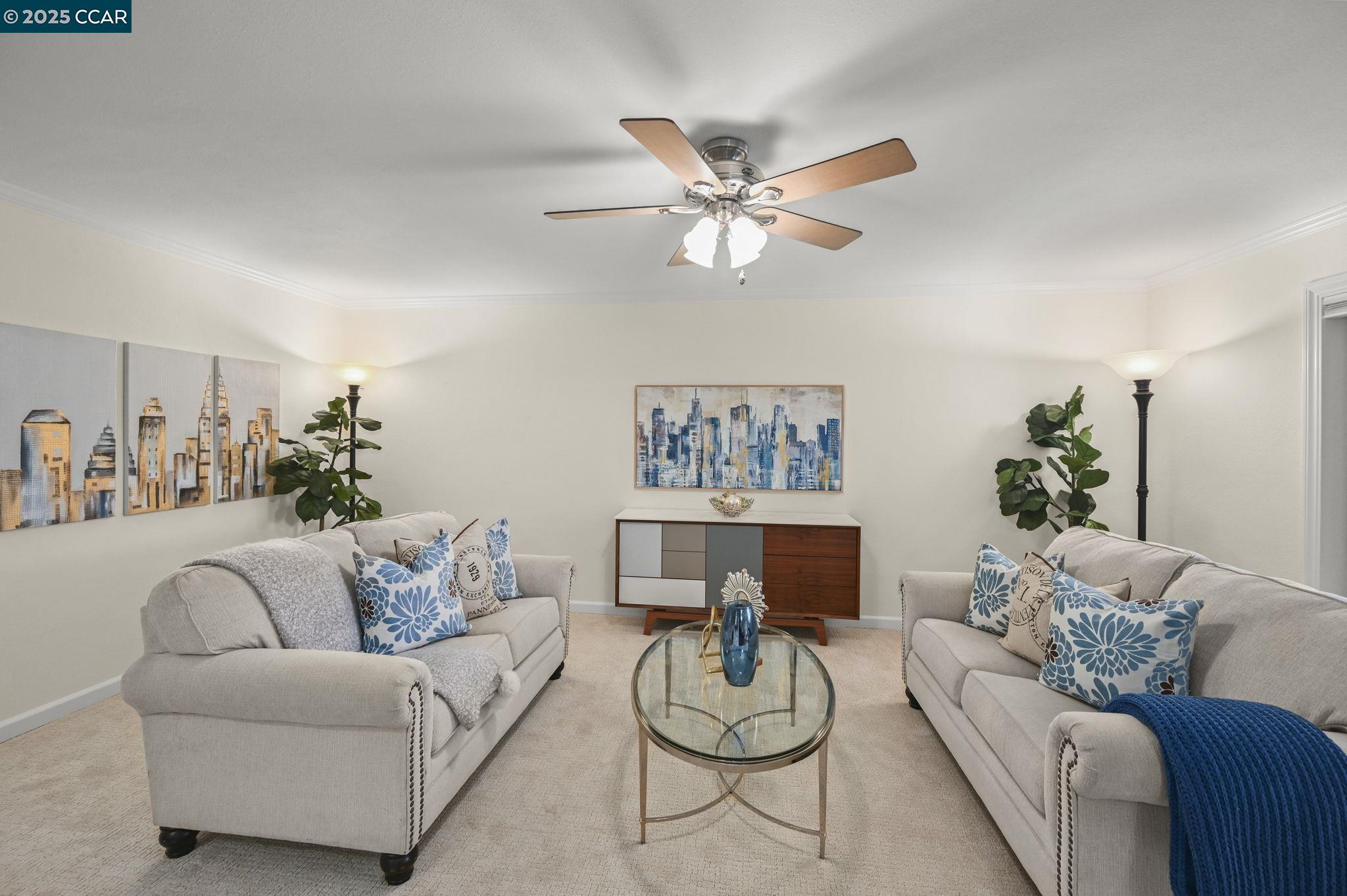 2520 Ptarmigan Dr. # 4