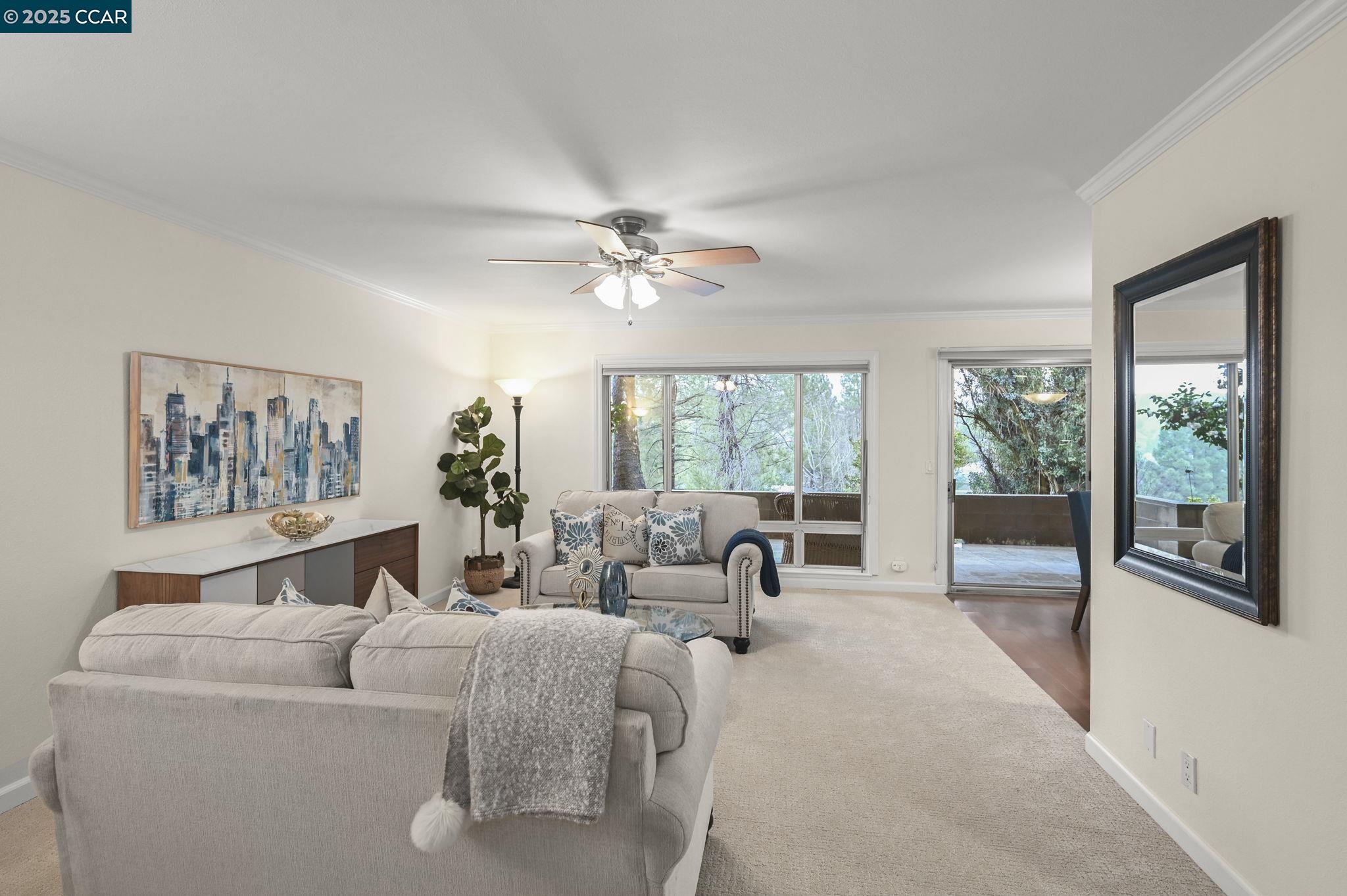 2520 Ptarmigan Dr. # 4