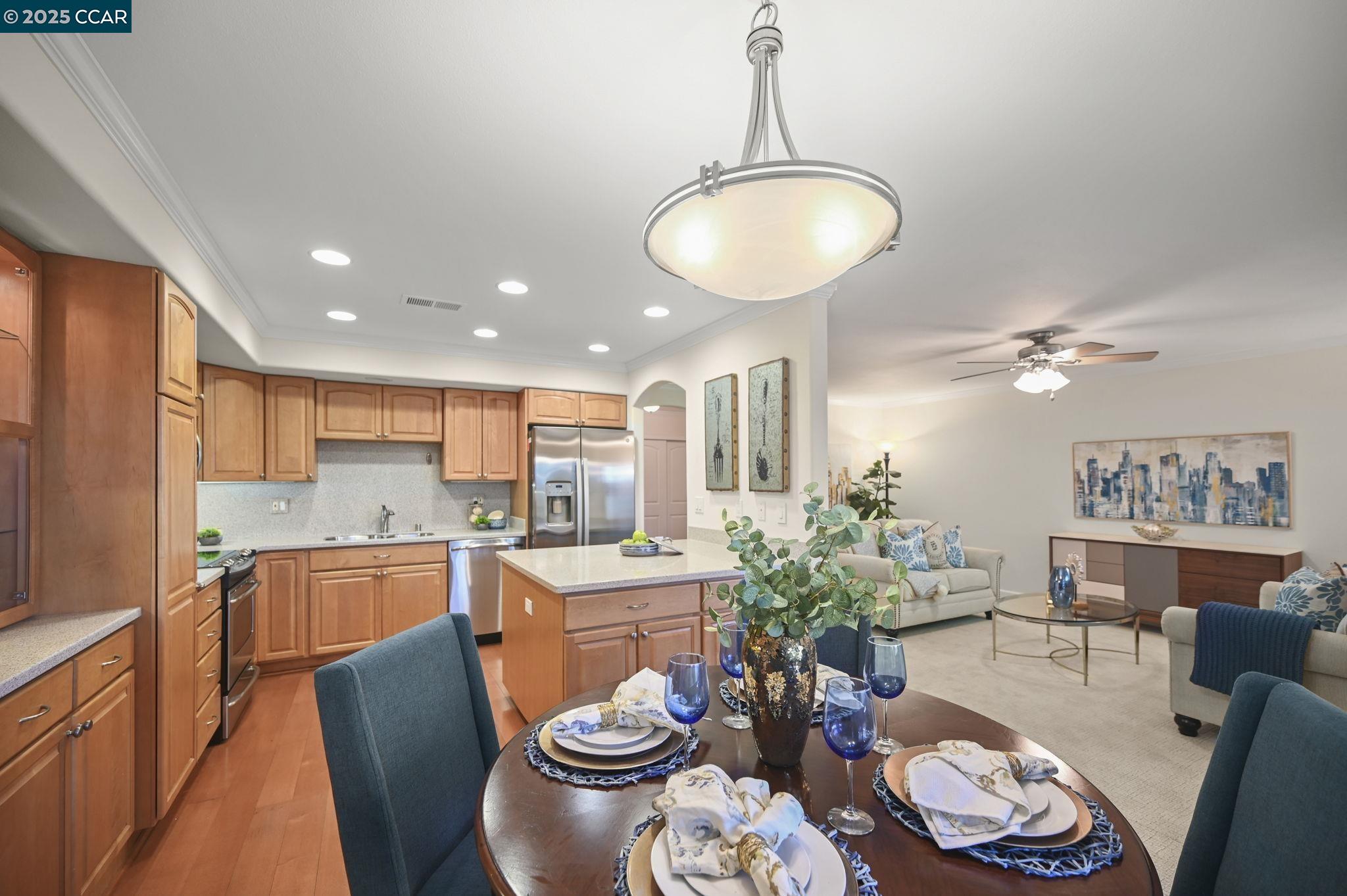2520 Ptarmigan Dr. # 4