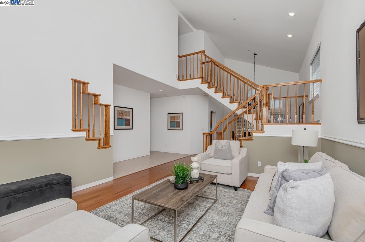 476 Windermere Circle