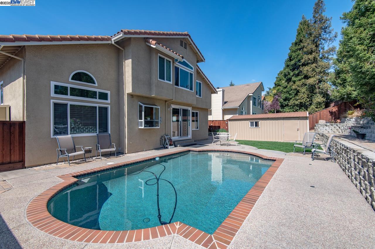 476 Windermere Circle