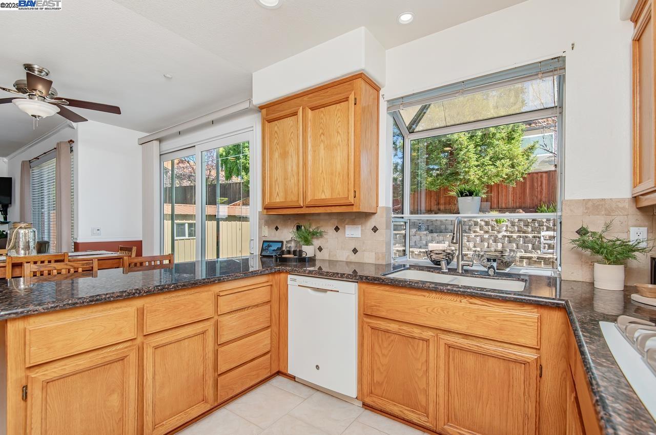 476 Windermere Circle