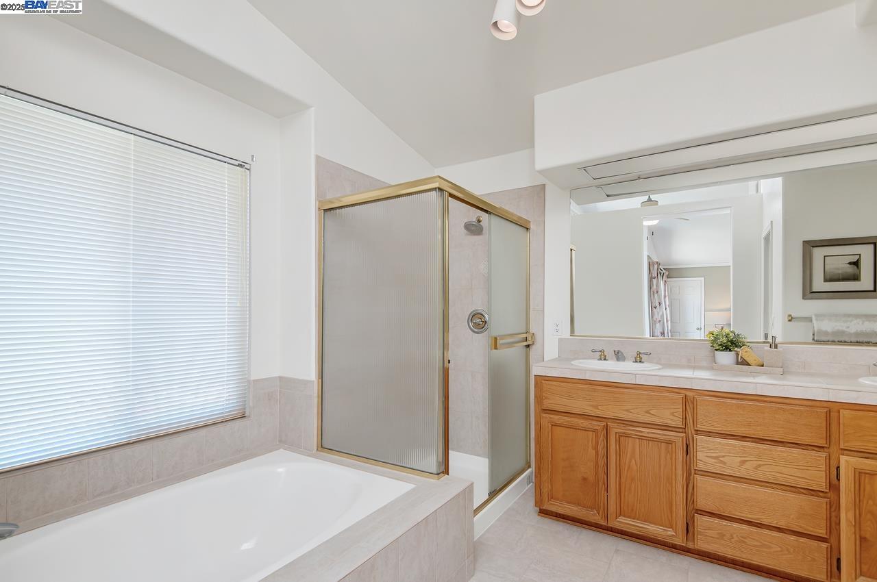 476 Windermere Circle