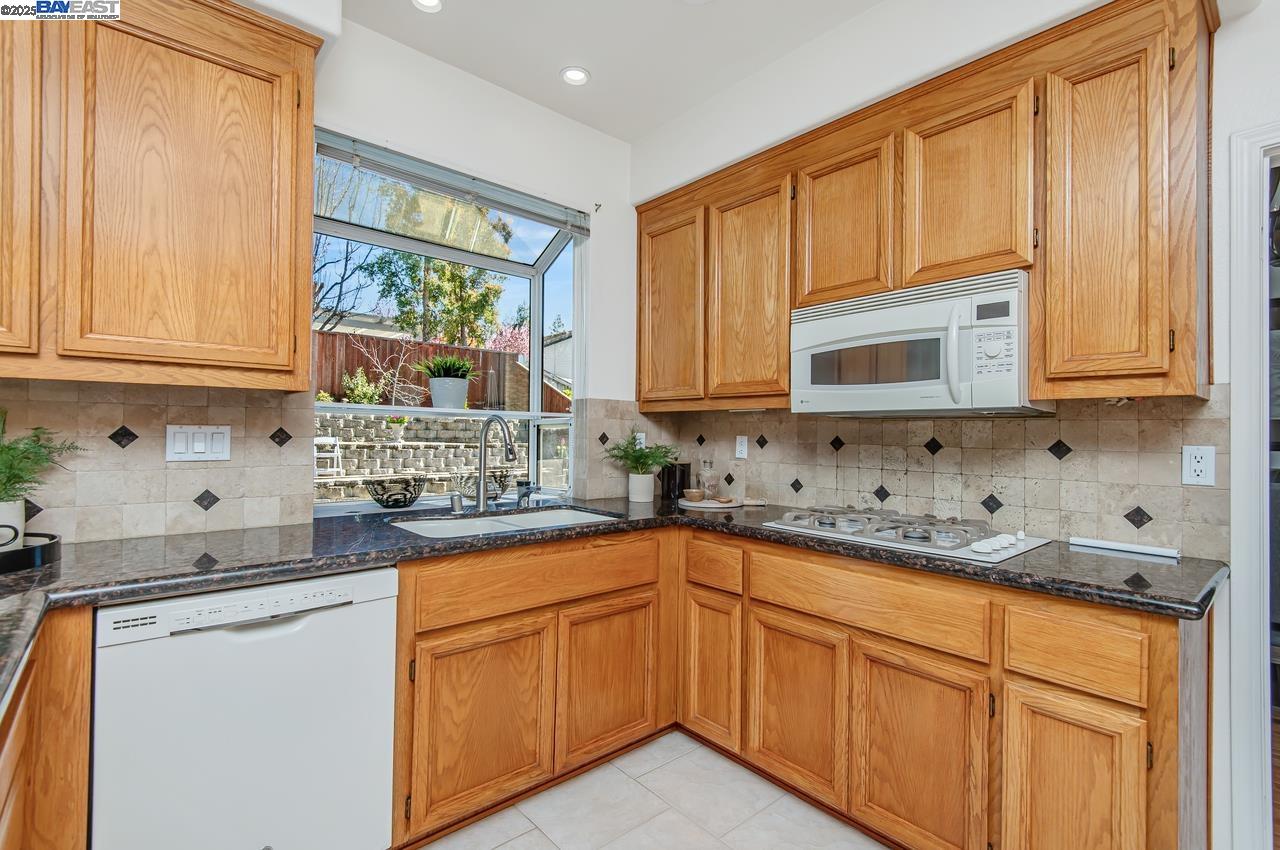 476 Windermere Circle