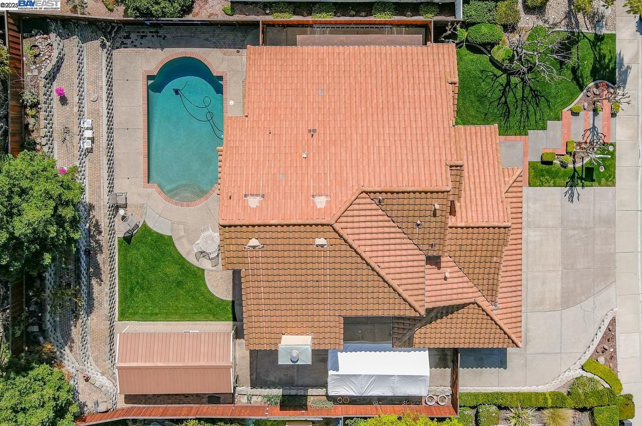 476 Windermere Circle