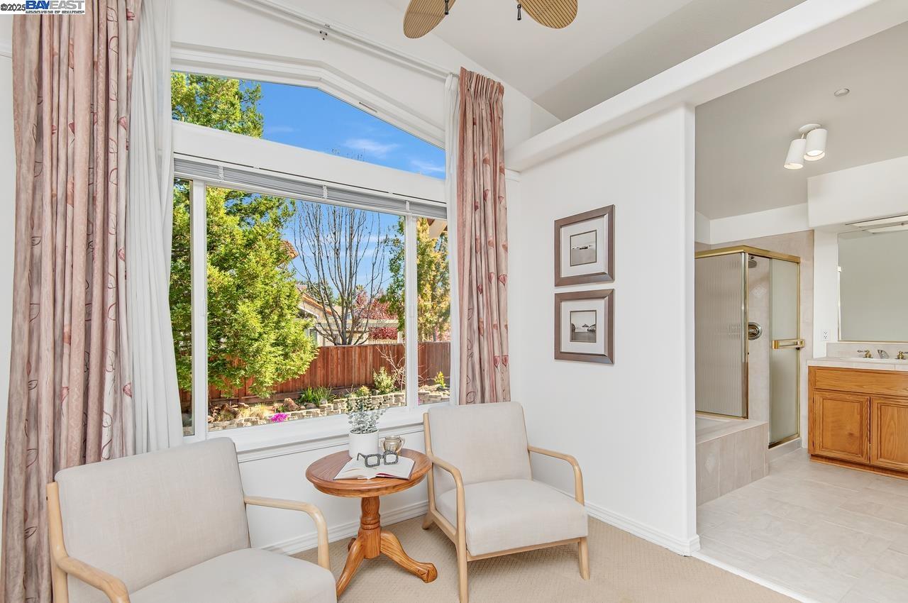 476 Windermere Circle