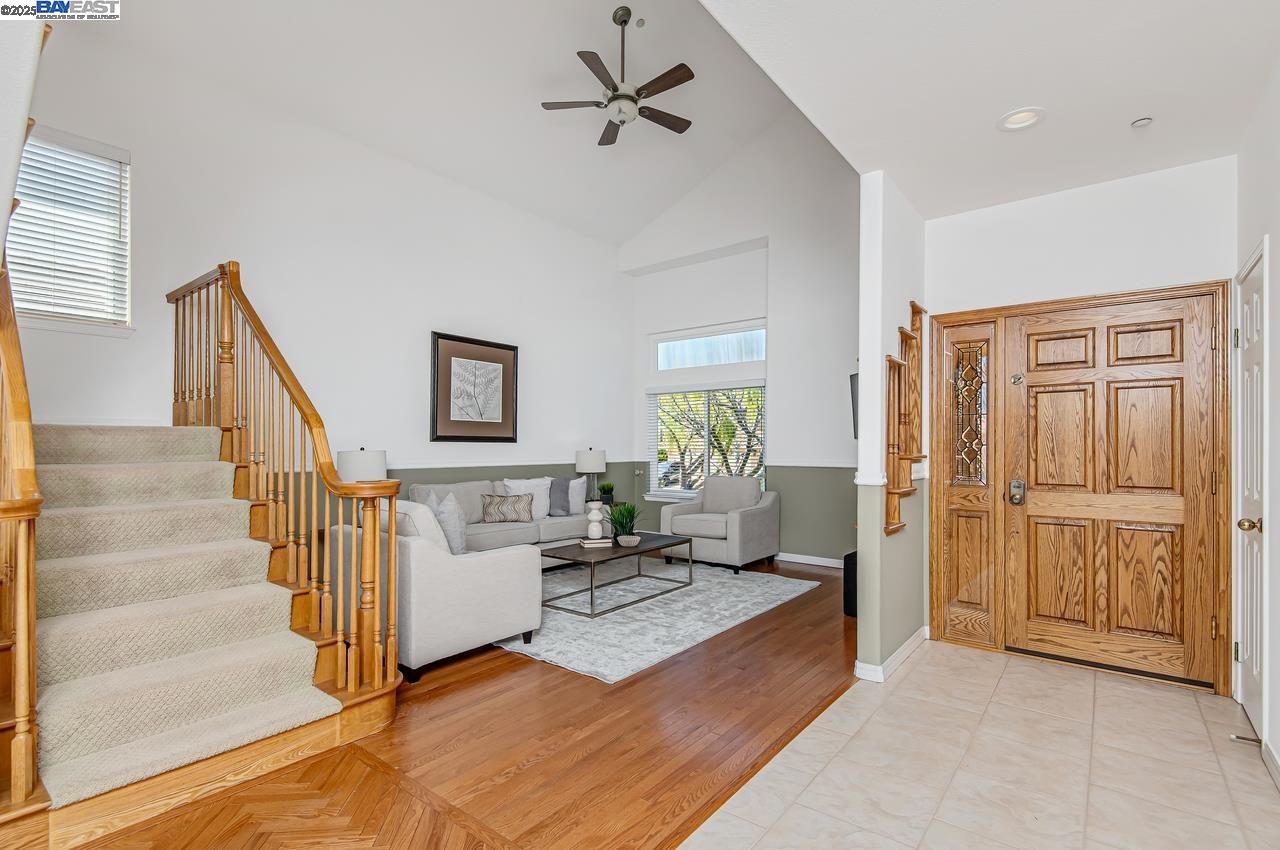 476 Windermere Circle