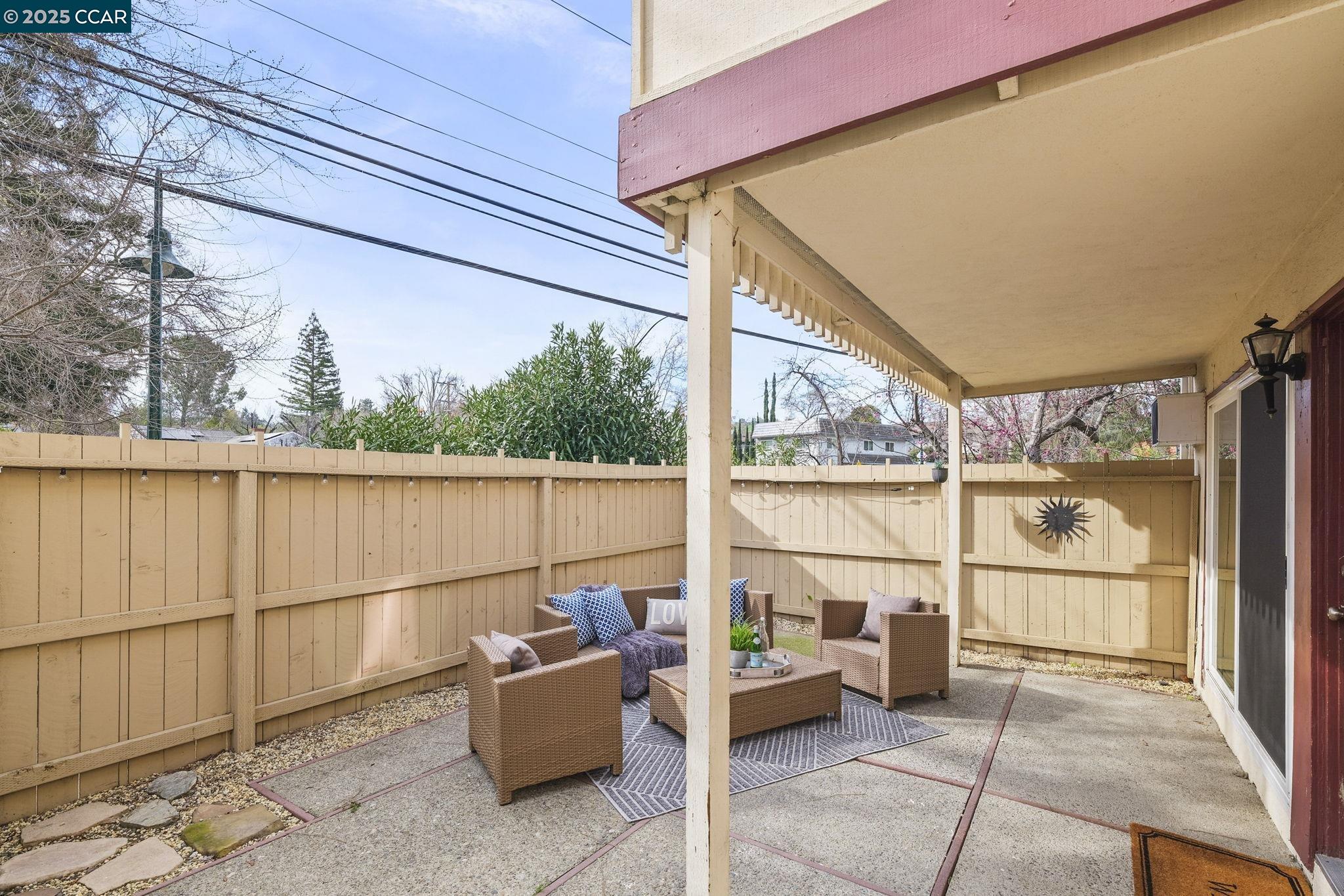 2180 Geary Rd # 33