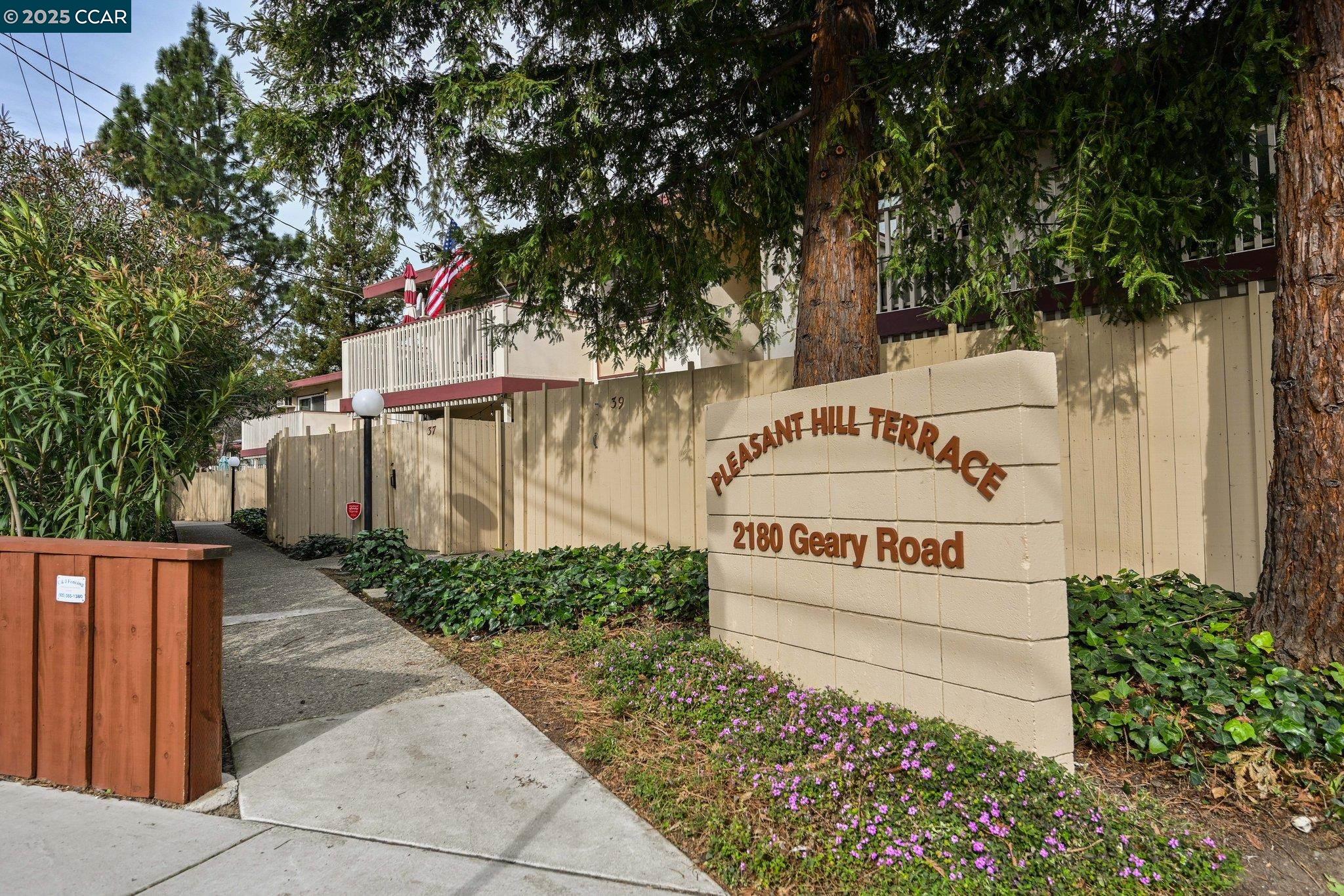 2180 Geary Rd # 33