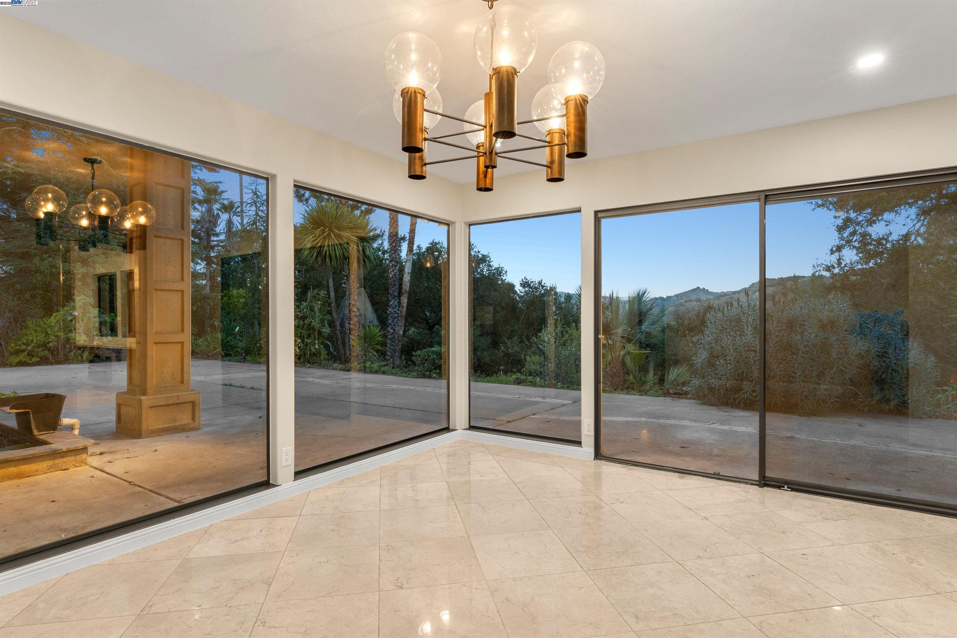 4584 Ewing Rd.