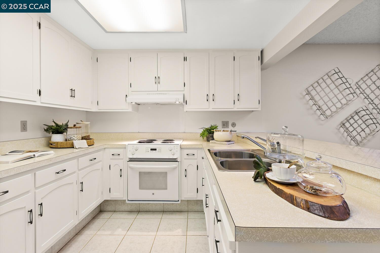 2057 Golden Rain Rd # 3