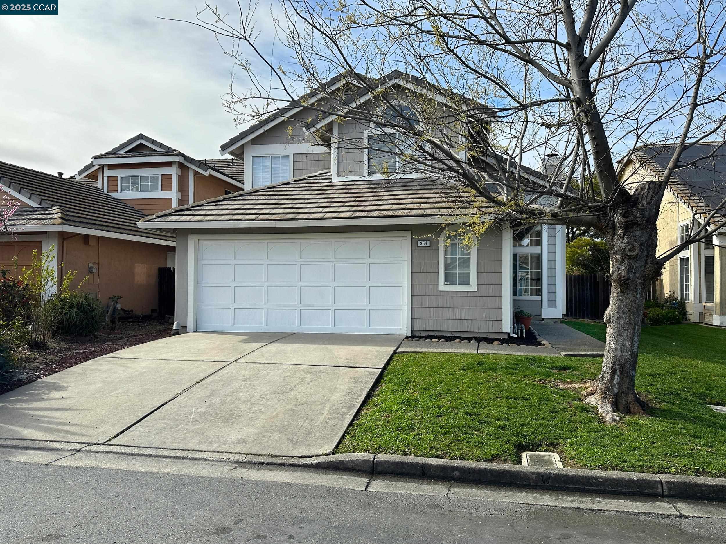 354 Plover Pl