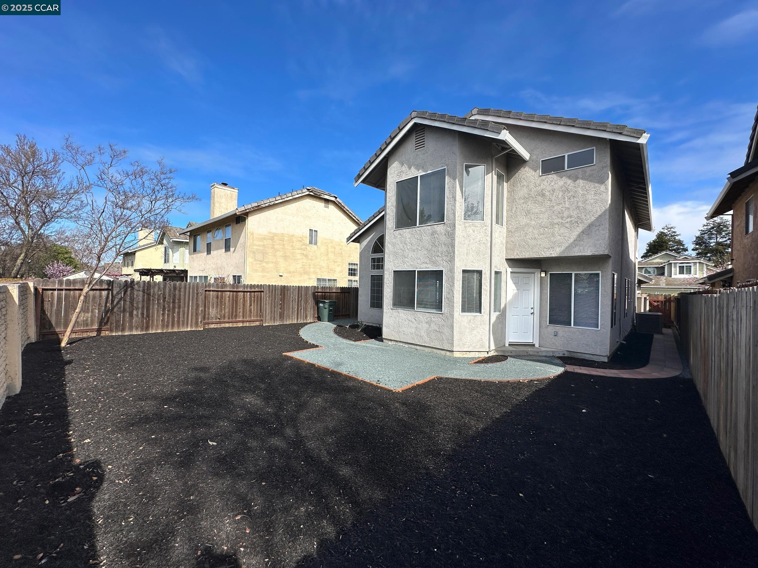 354 Plover Pl