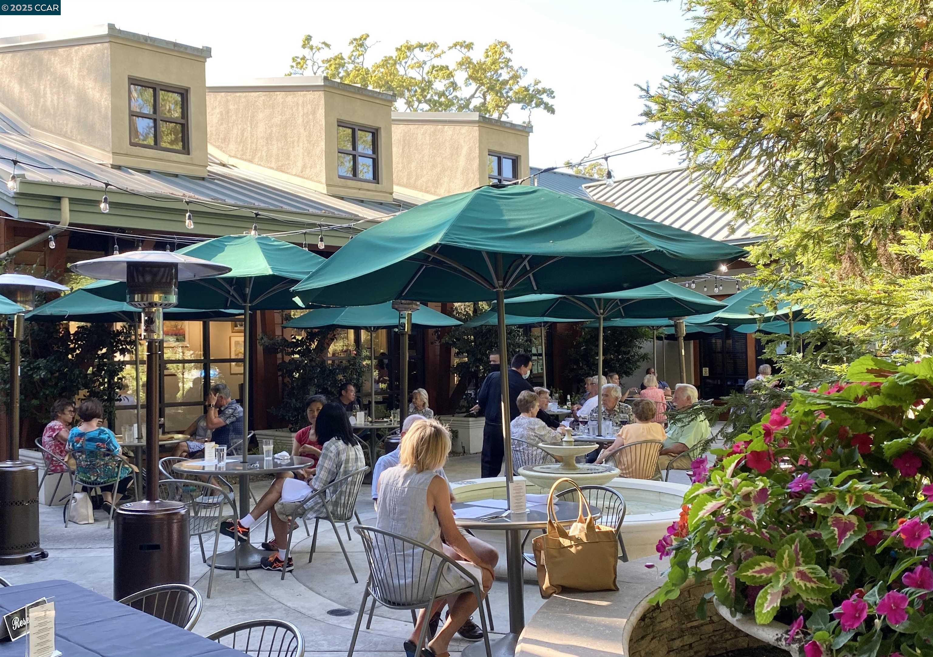 2061 Pine Knoll Dr # 4